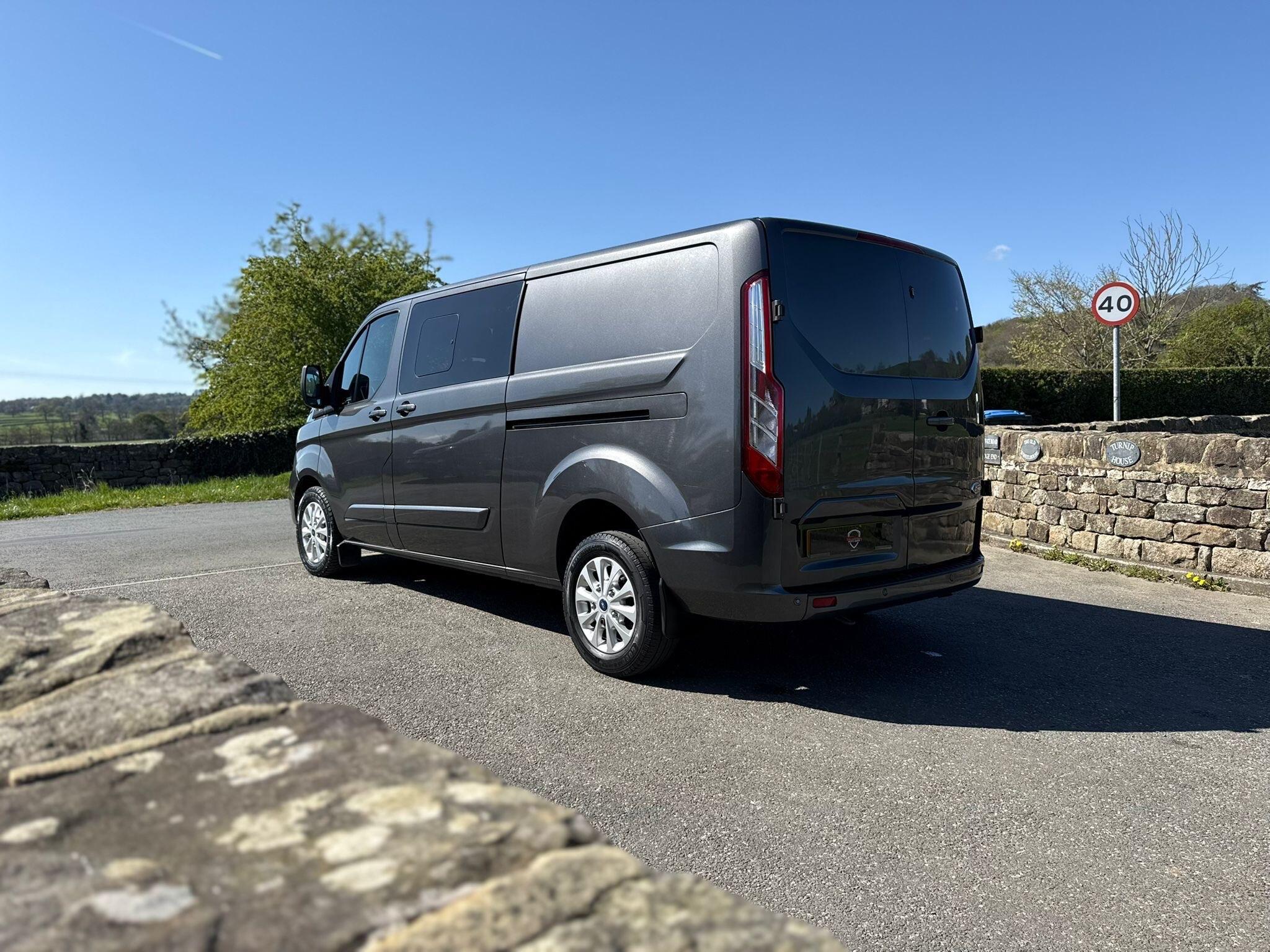 Ford Transit Custom - Image 11