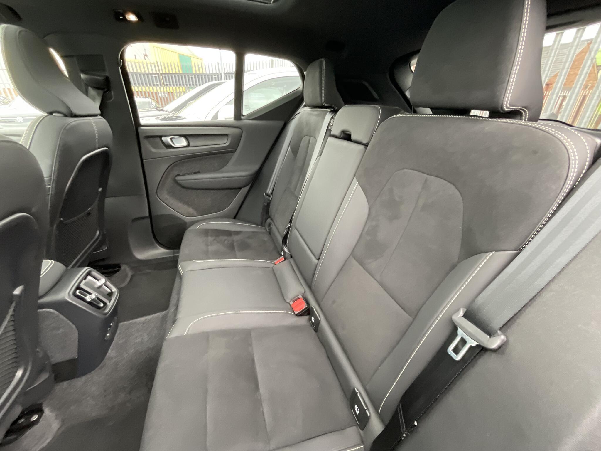 Volvo XC40 - Image 14