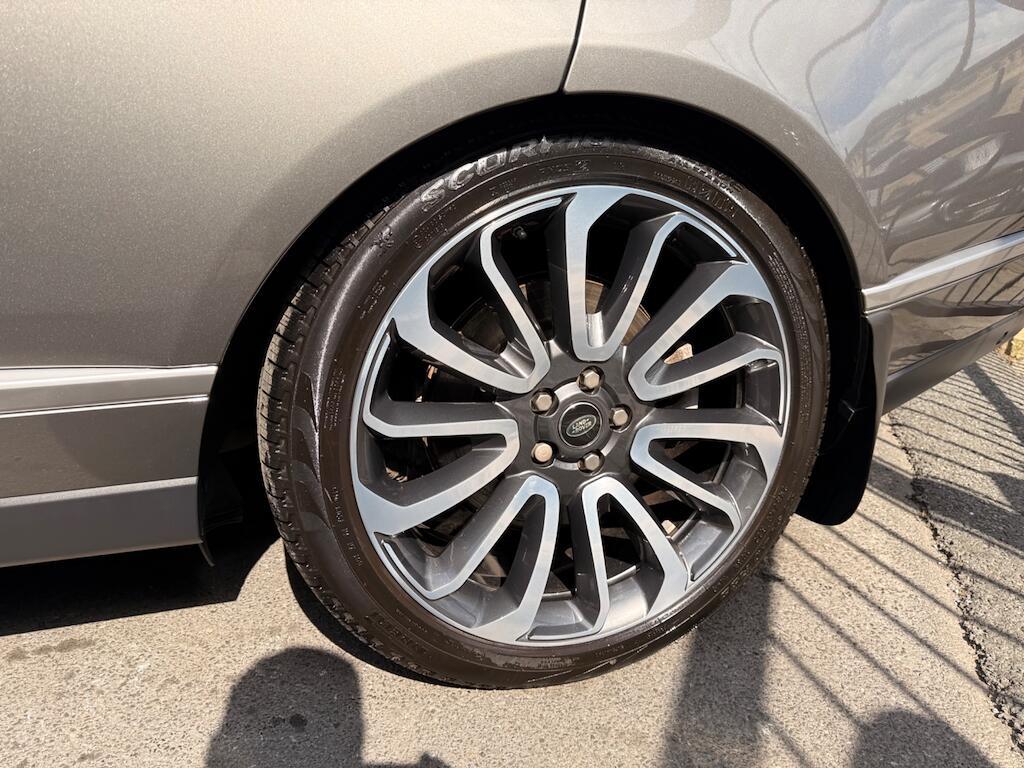 Land Rover Range Rover - Image 17