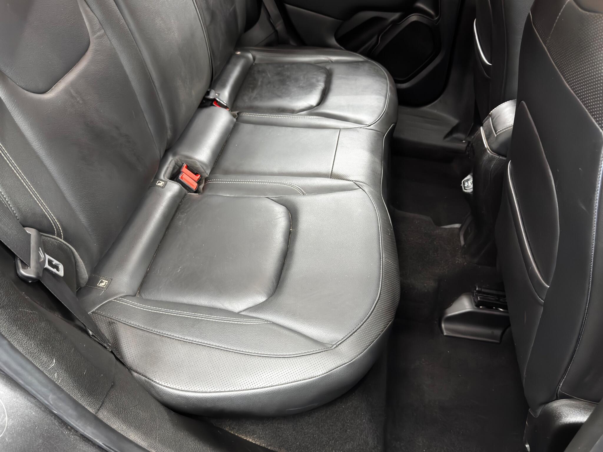 Jeep Renegade - Image 16