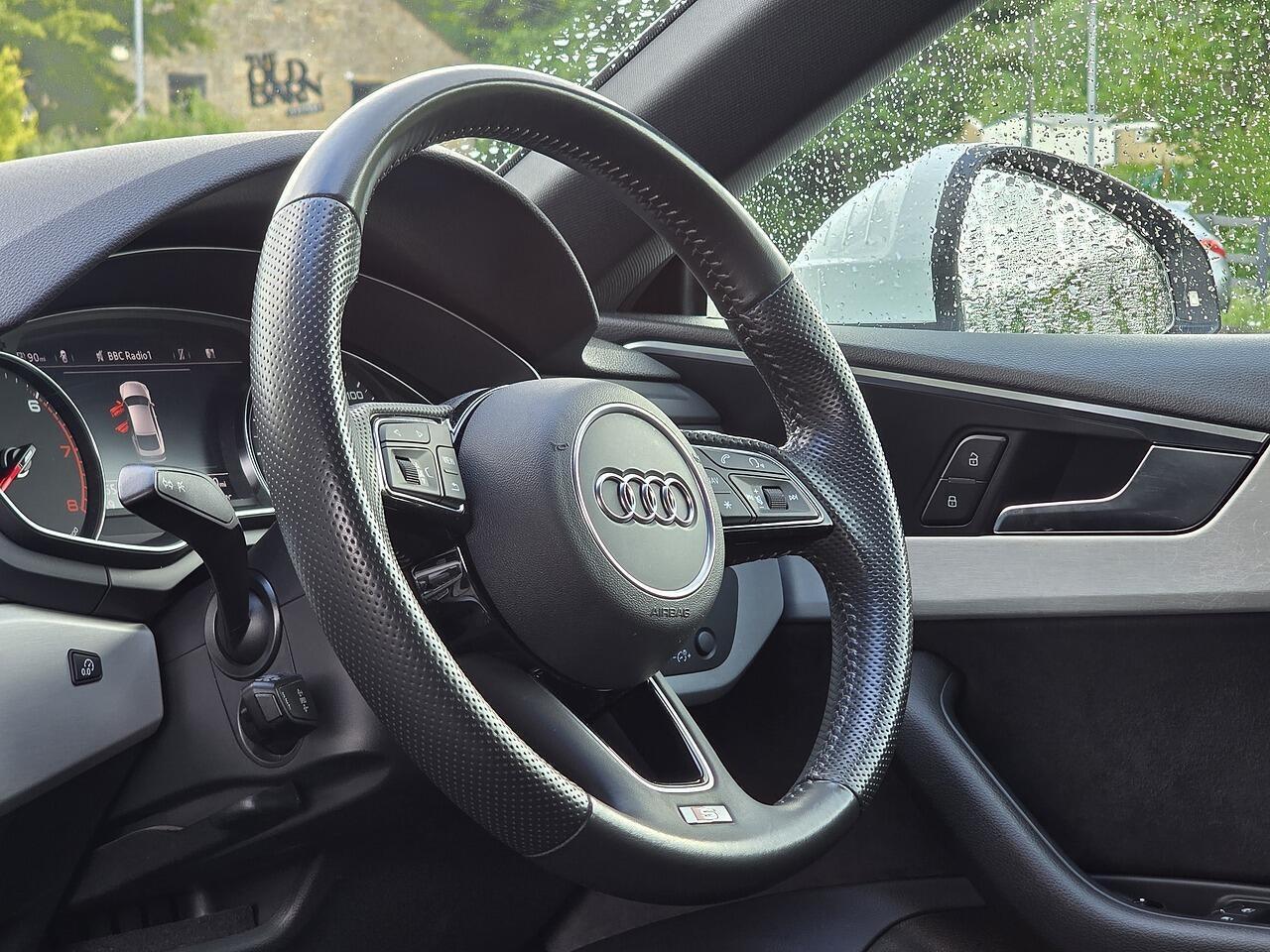 Audi A5 - Image 13