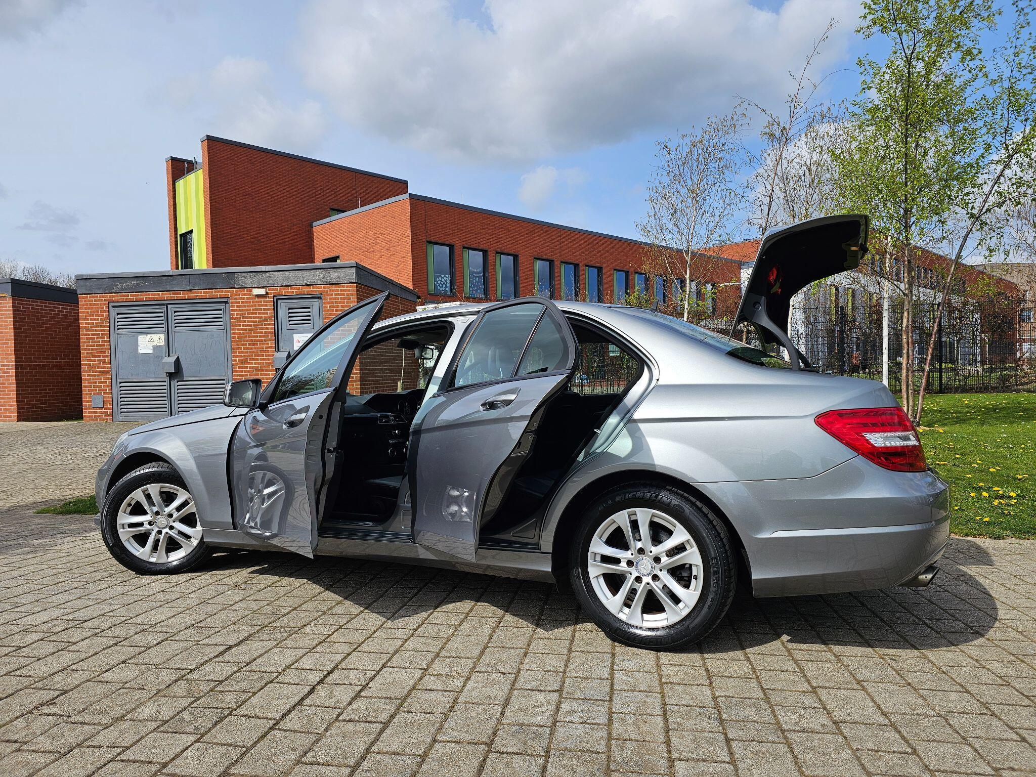 Mercedes C Class - Image 19