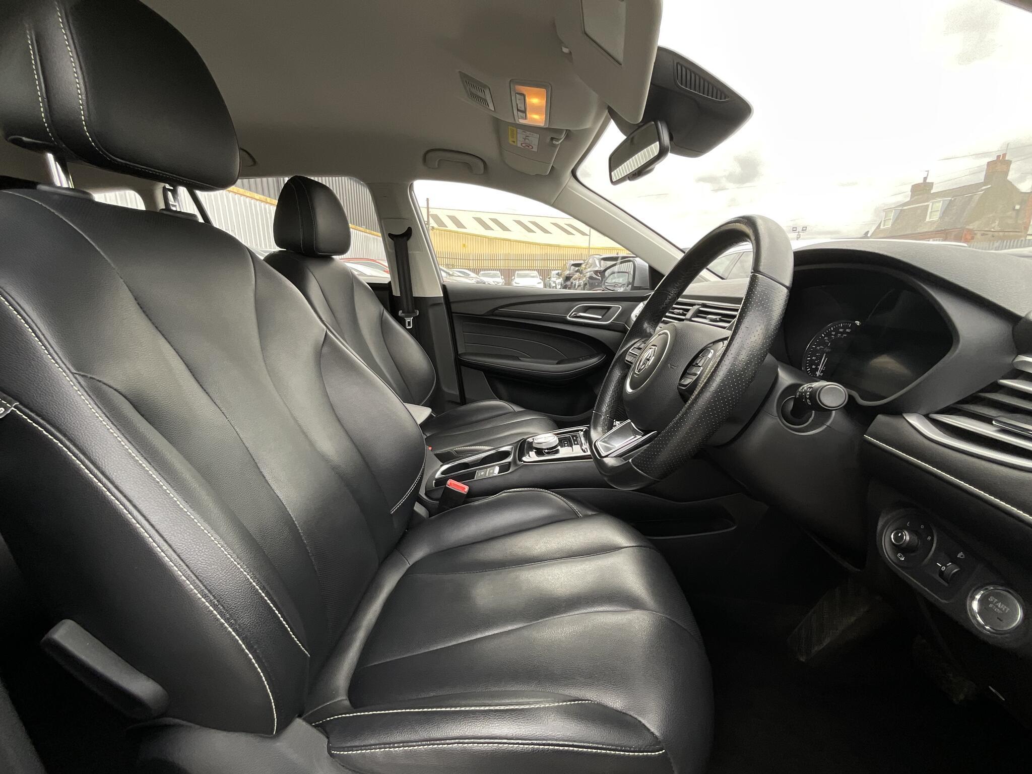 MG Mg 5 - Image 9