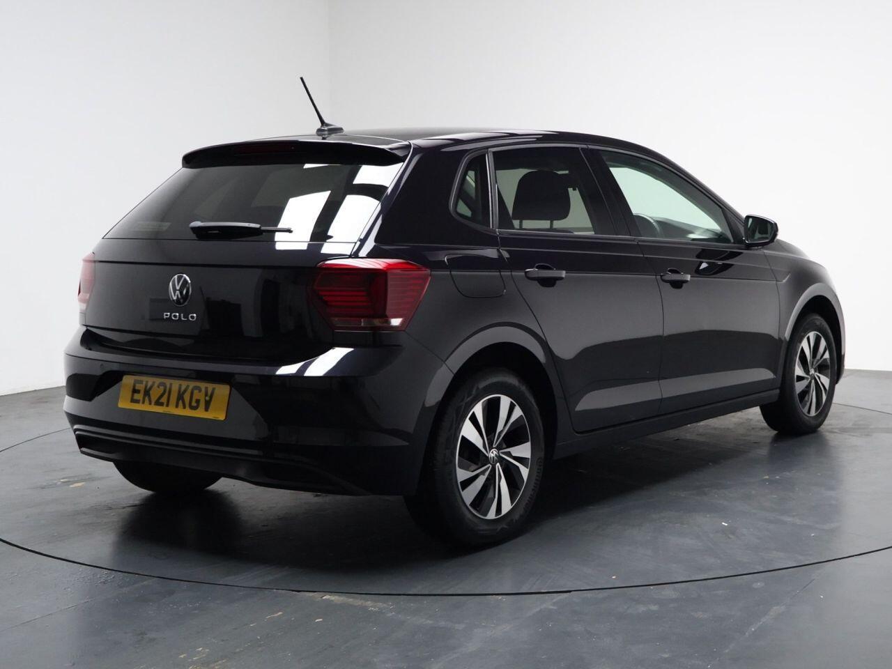 Volkswagen Polo - Image 12