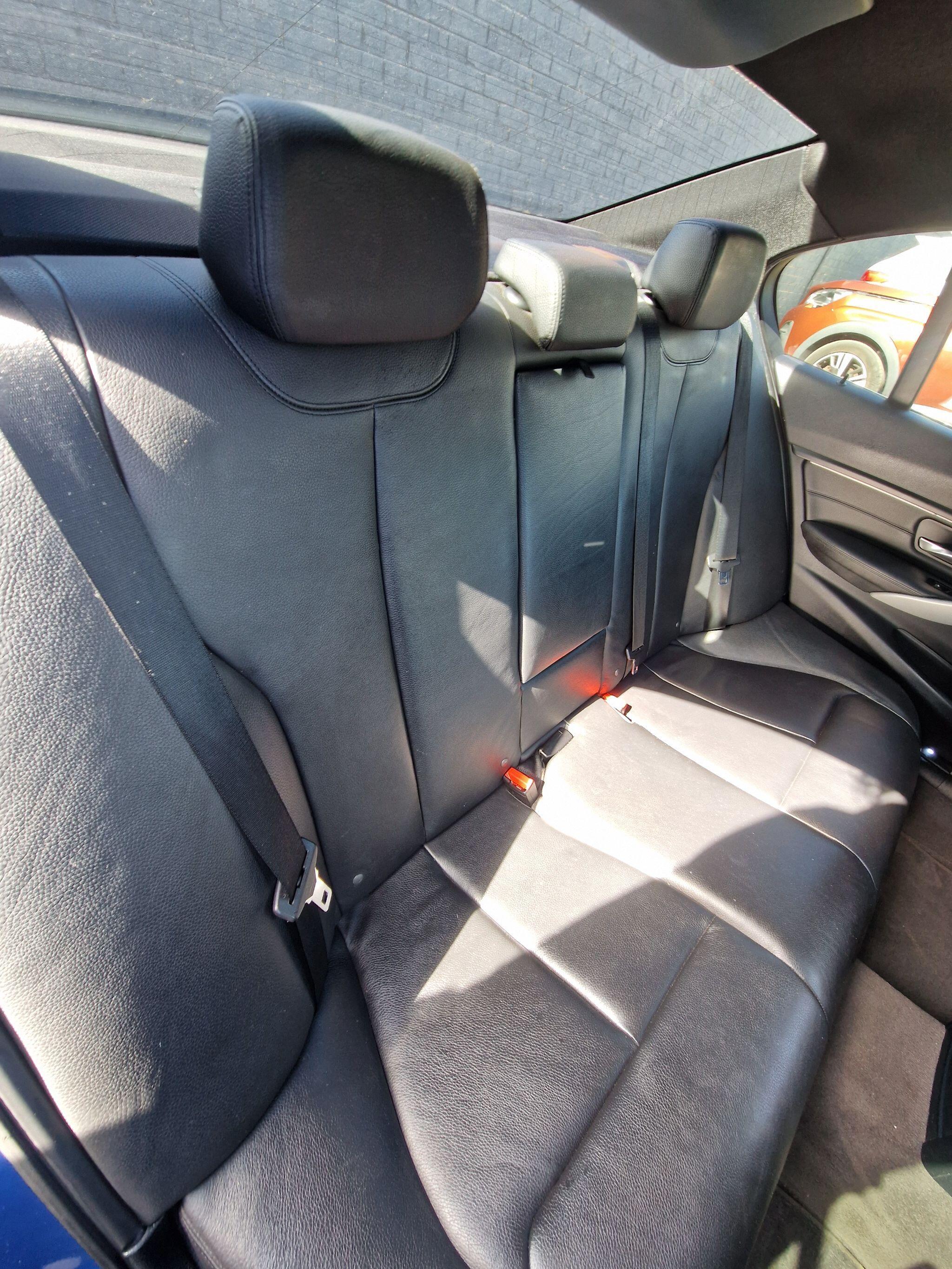 BMW 3 Series - Image 23