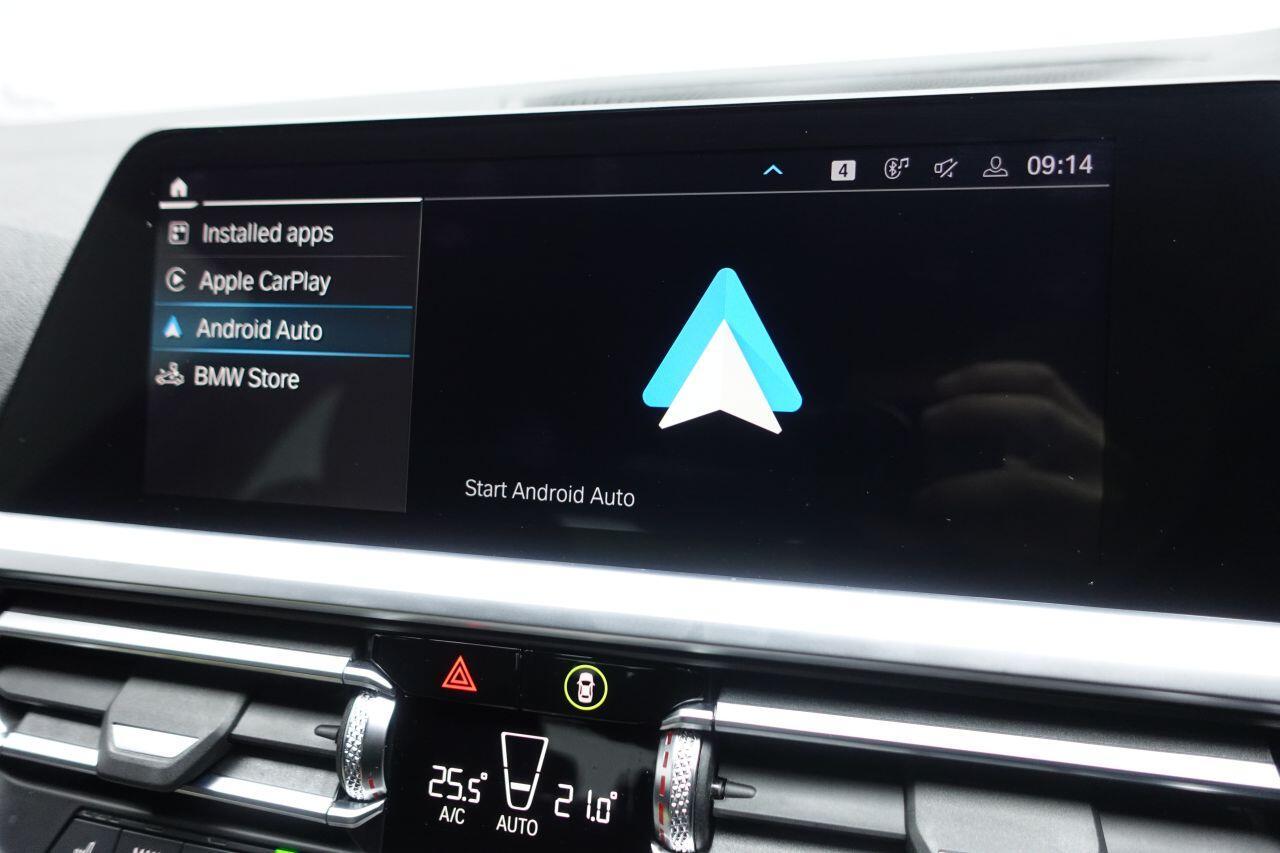 BMW 3 Series - Image 24