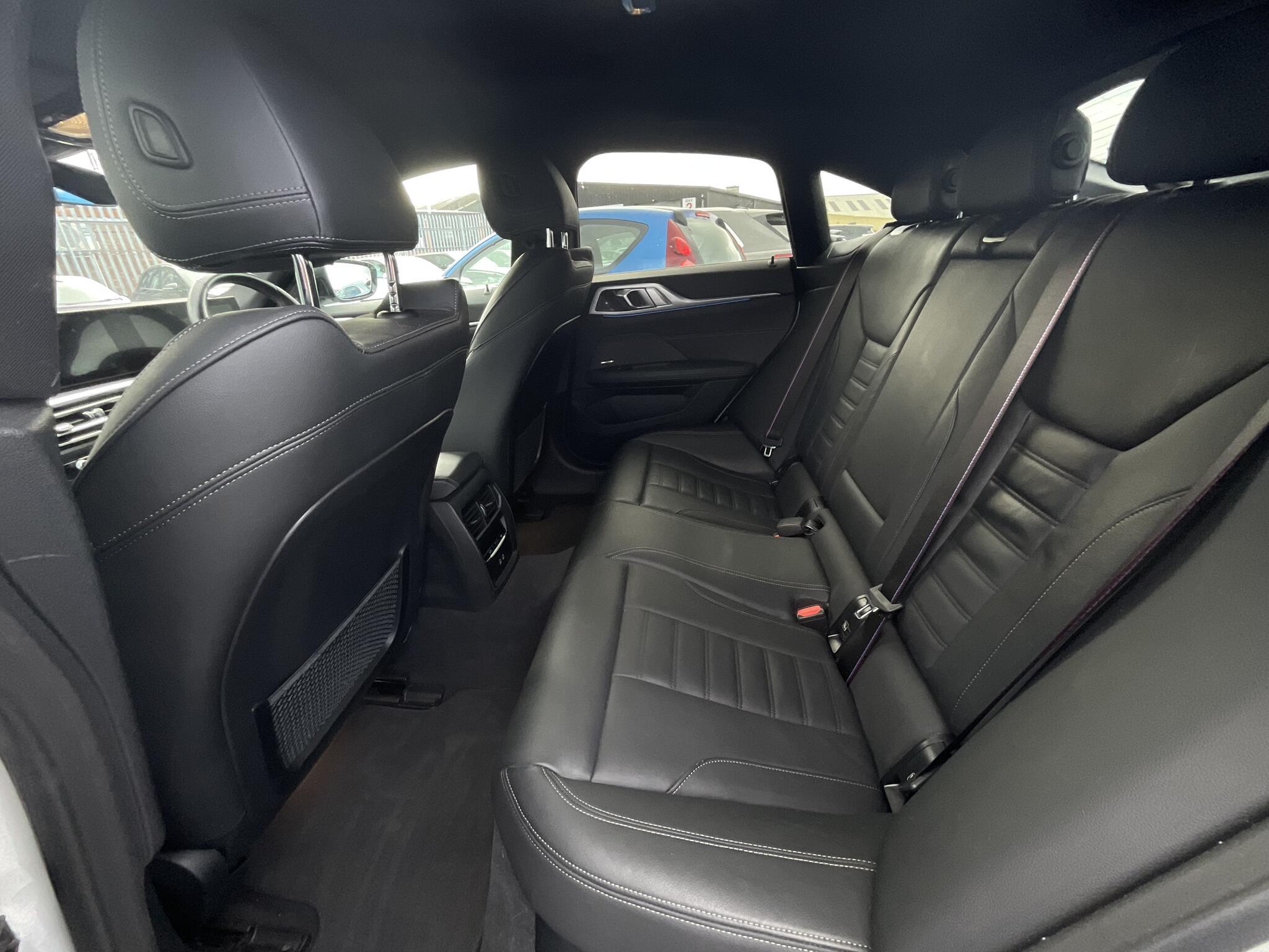 BMW I4 - Image 15