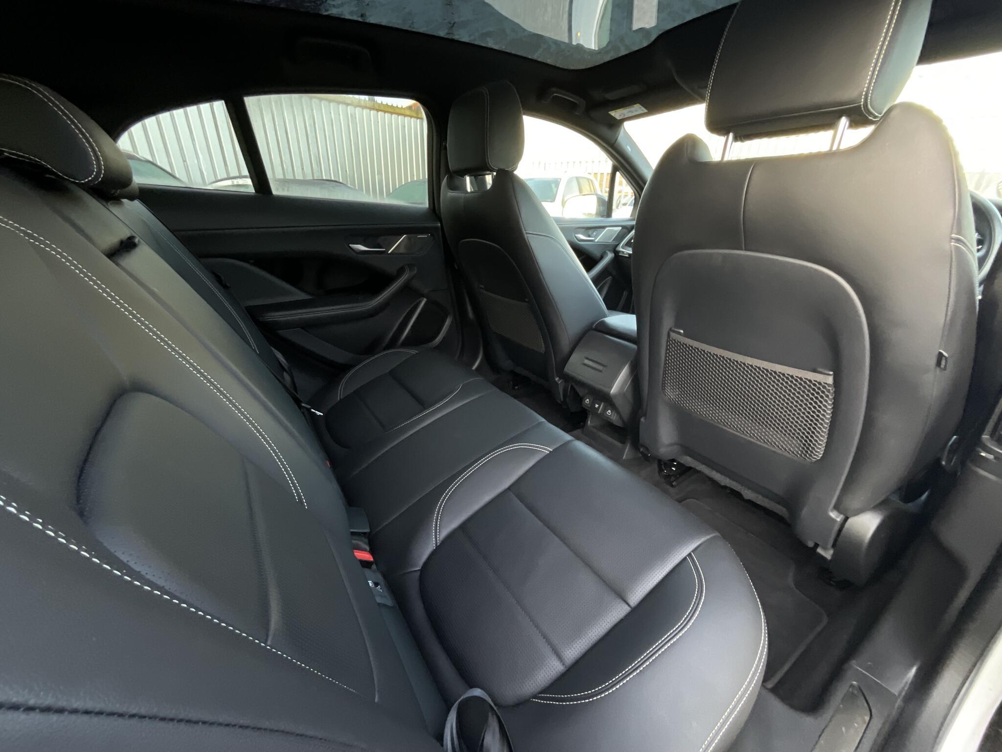 Jaguar I-Pace - Image 10