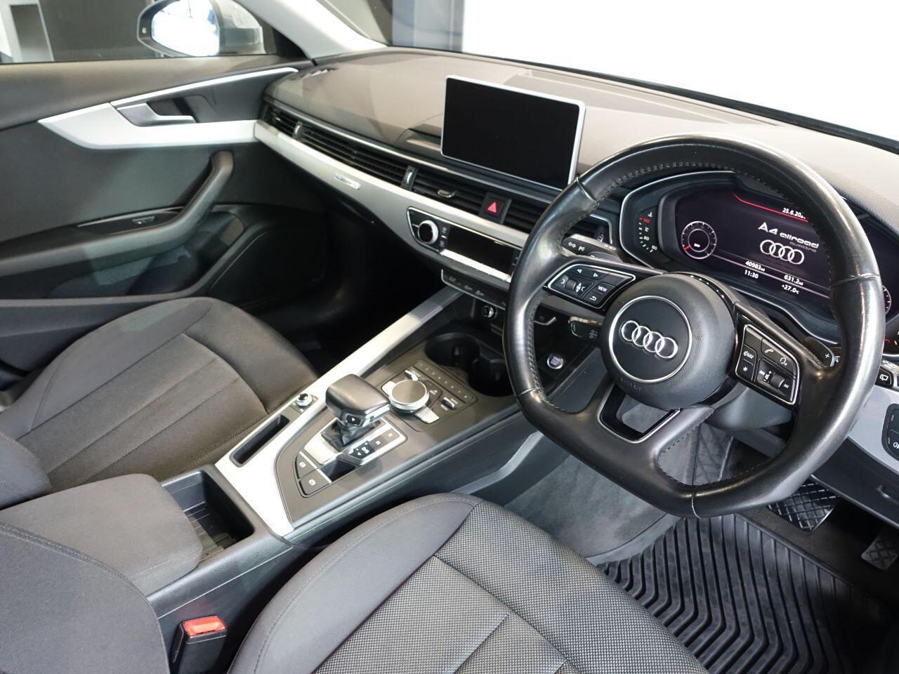 Audi A4 ALLROAD - Image 2