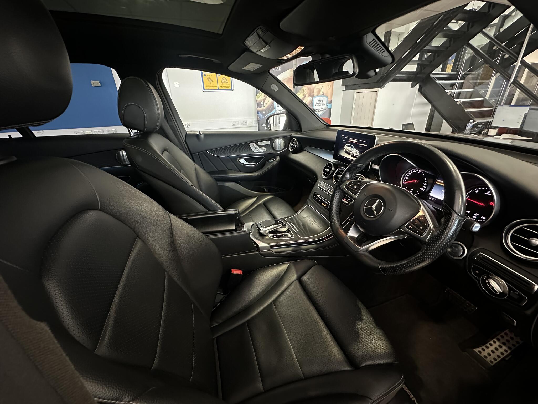 Mercedes GLC - Image 20