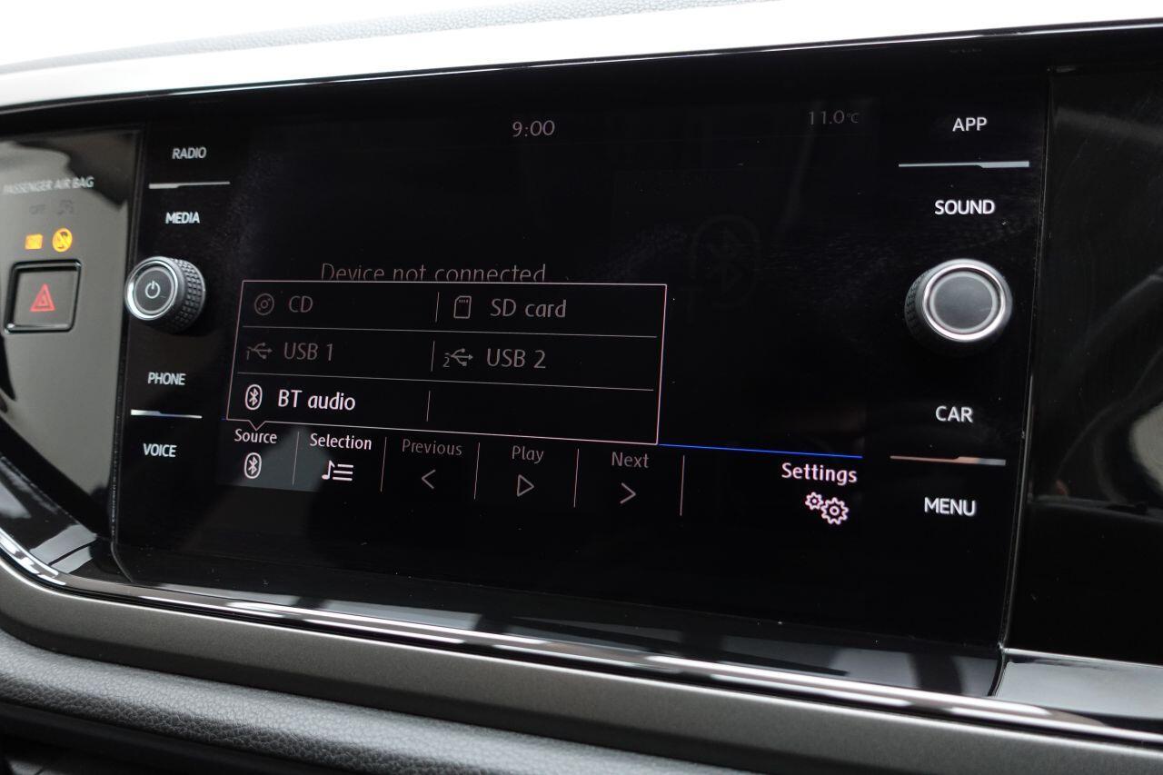 Volkswagen Polo - Image 24