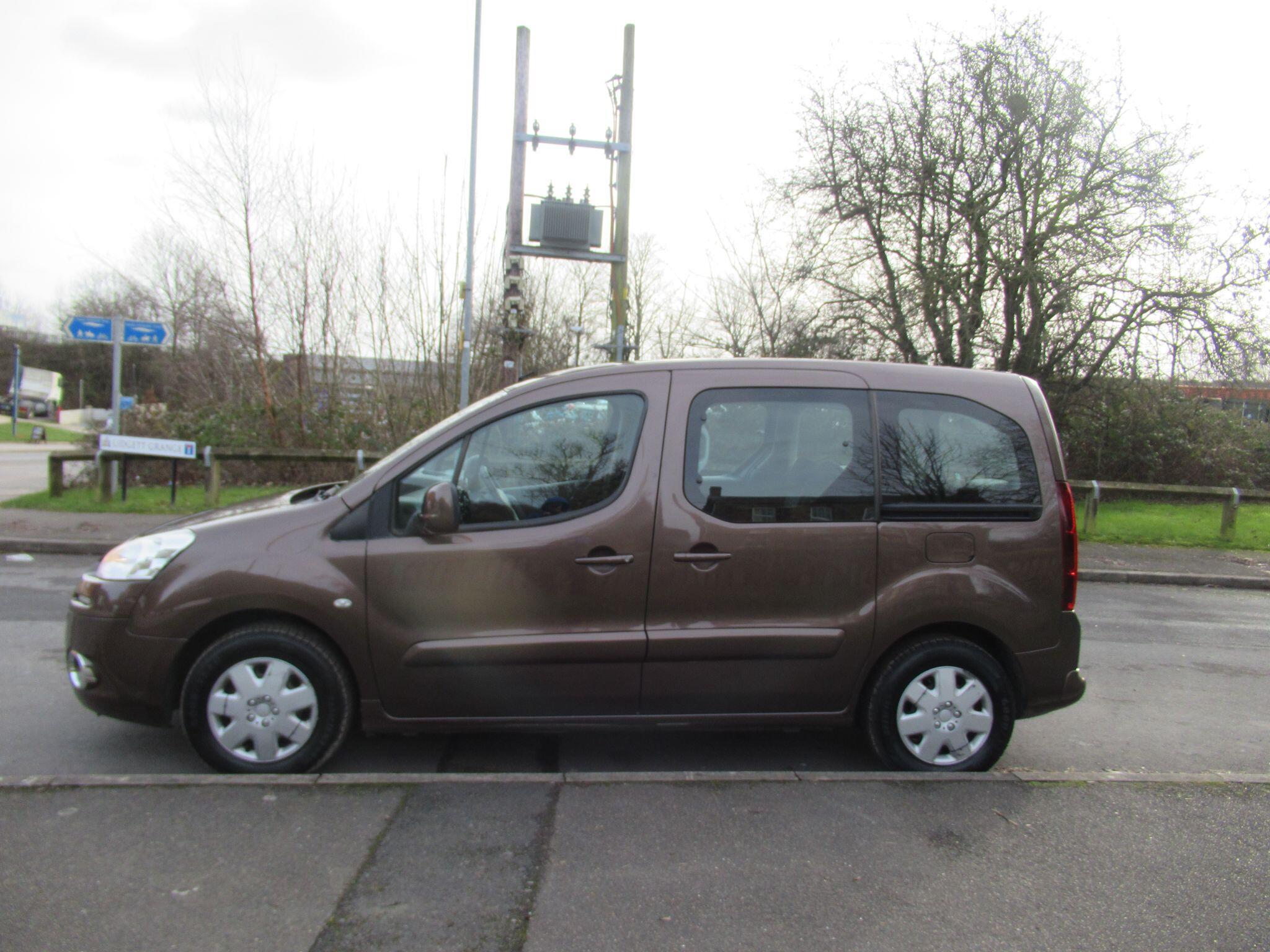 Peugeot Partner Tepee - Image 7