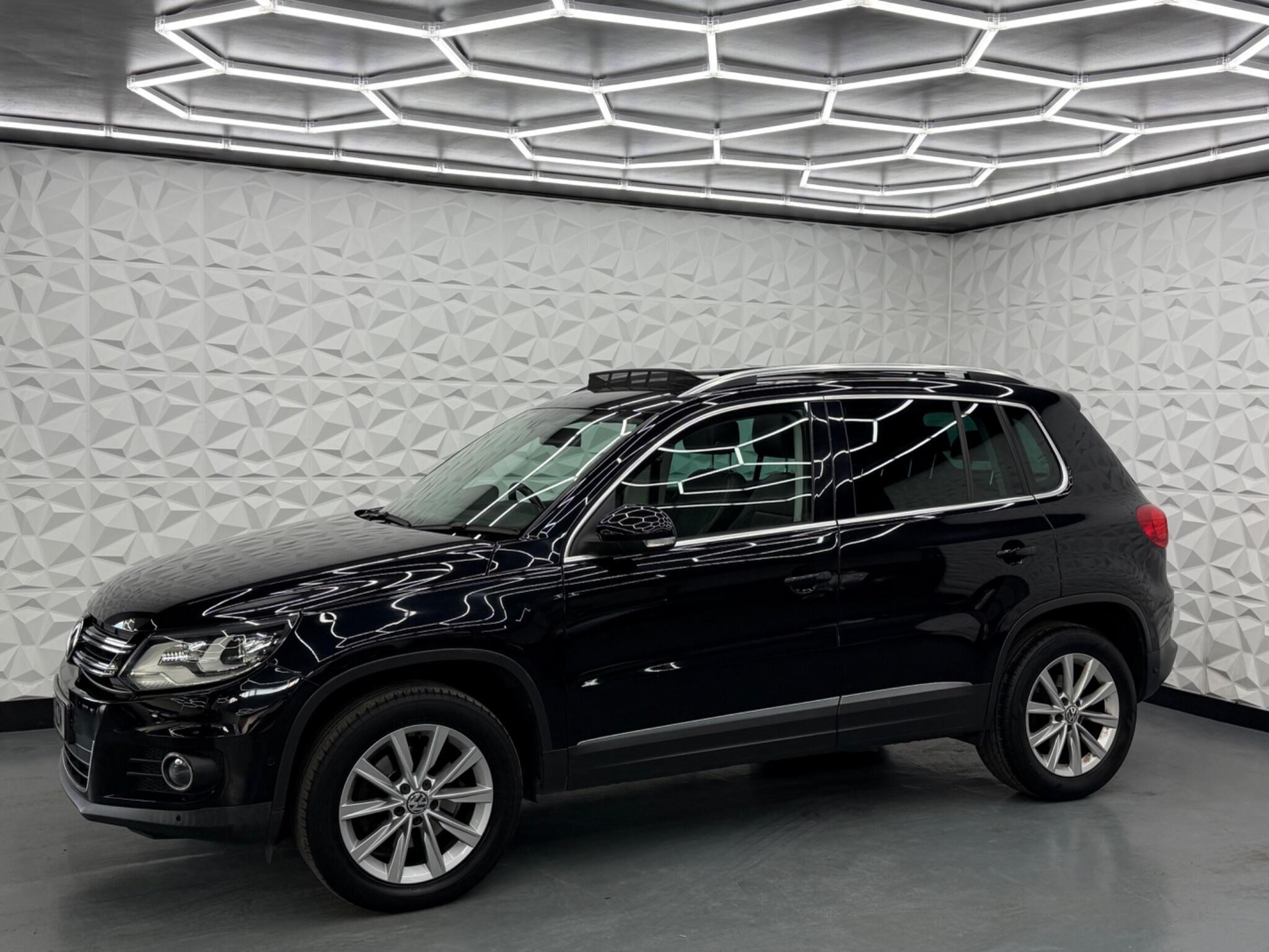 Volkswagen Tiguan - Image 5
