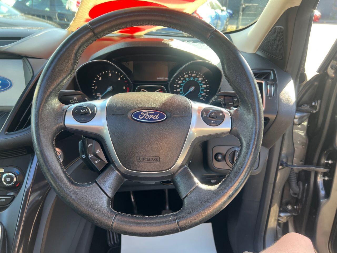 Ford Kuga - Image 32