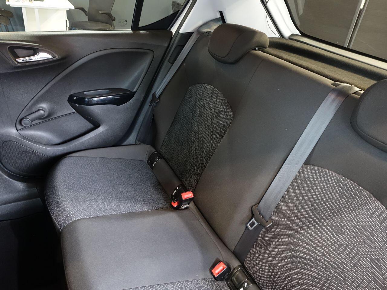 Vauxhall Corsa - Image 17