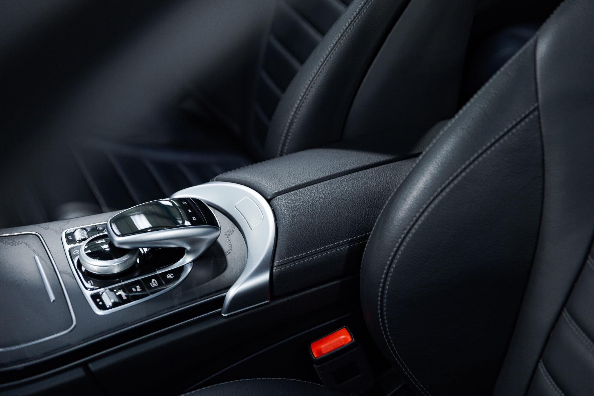 Mercedes C Class - Image 60