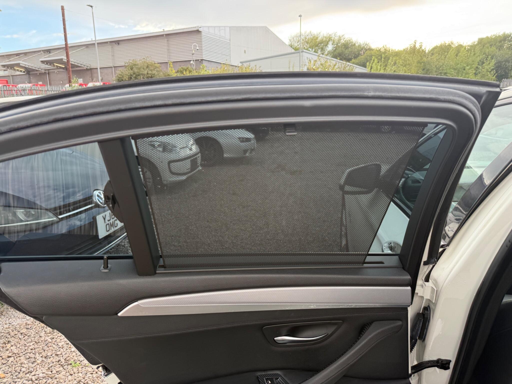 BMW 5 Series - Image 13