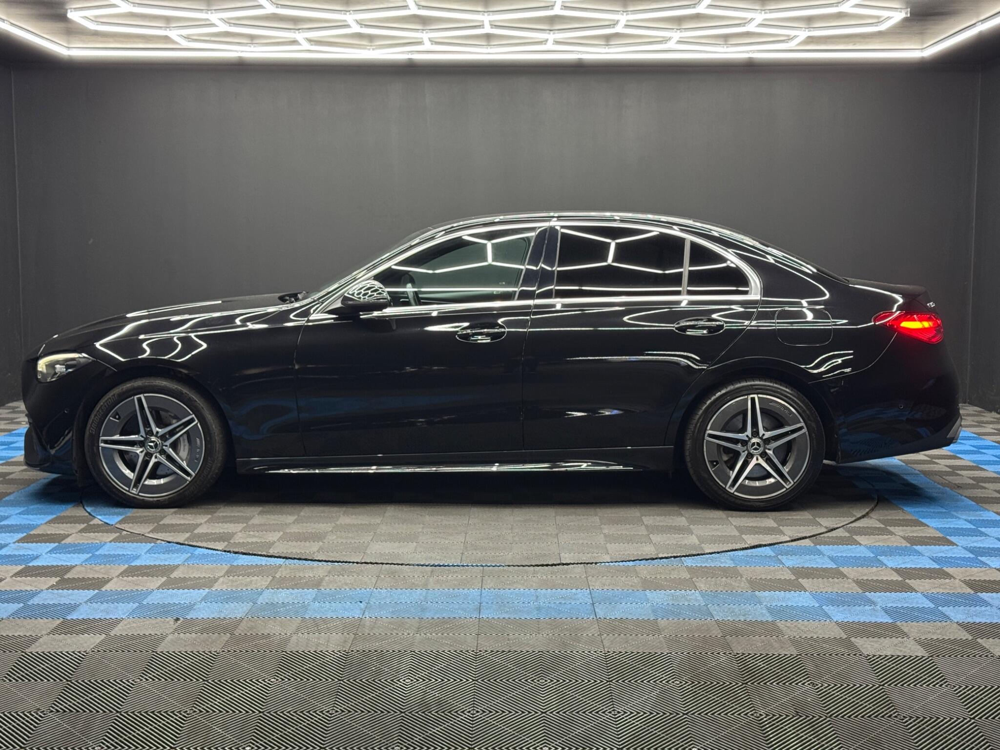 Mercedes C Class - Image 8