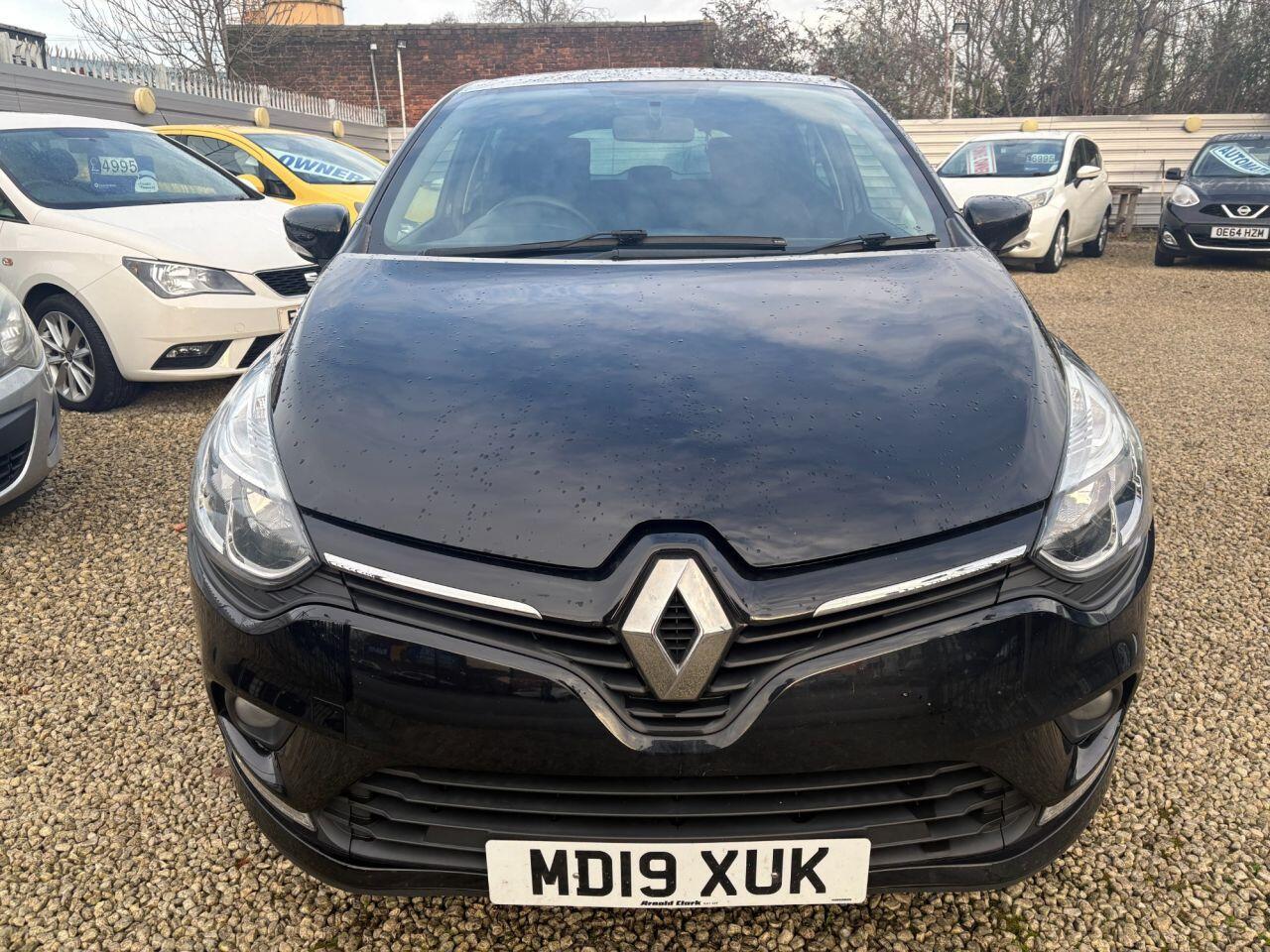 Renault Clio - Image 2