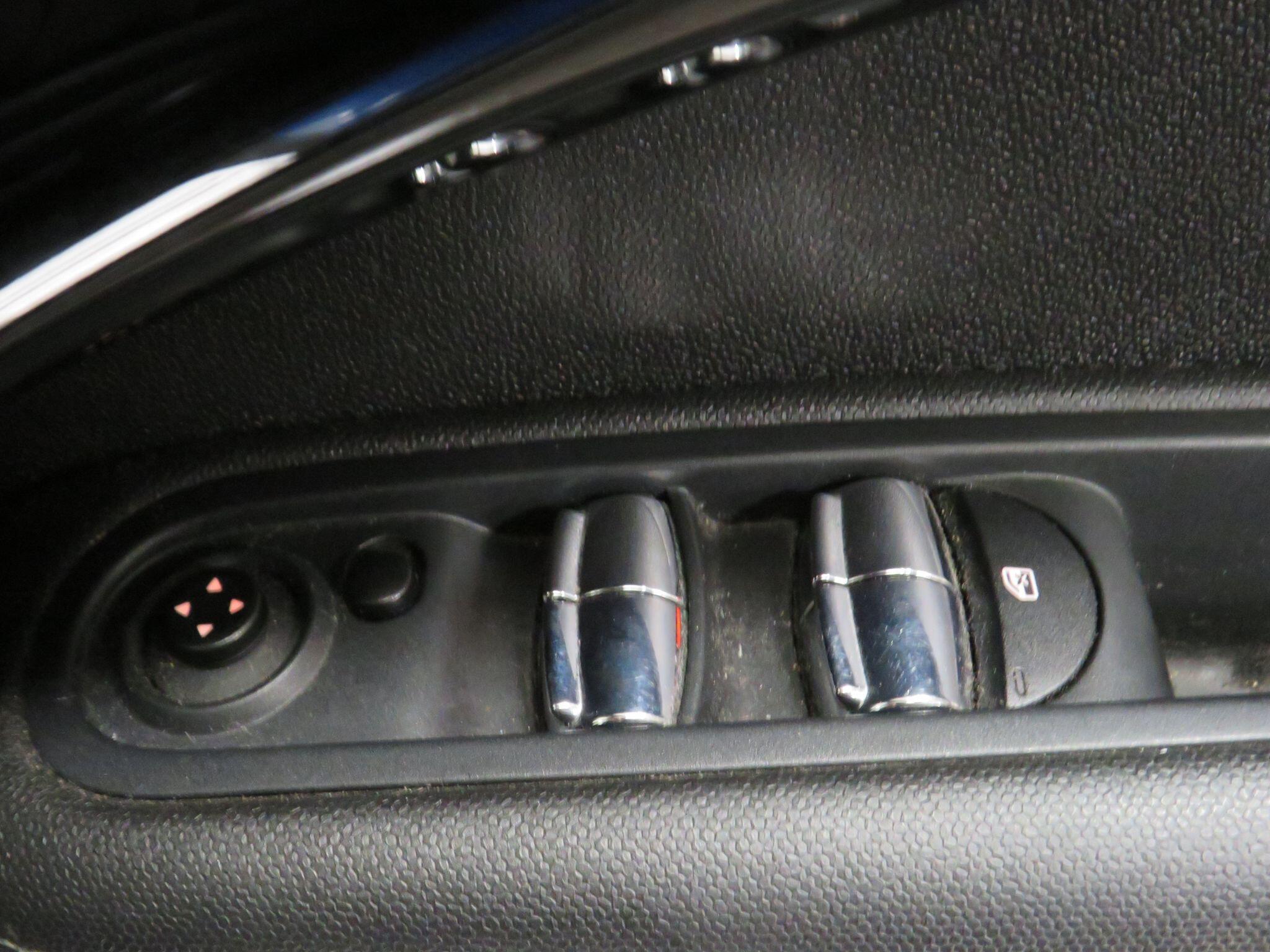 MINI Countryman - Image 18