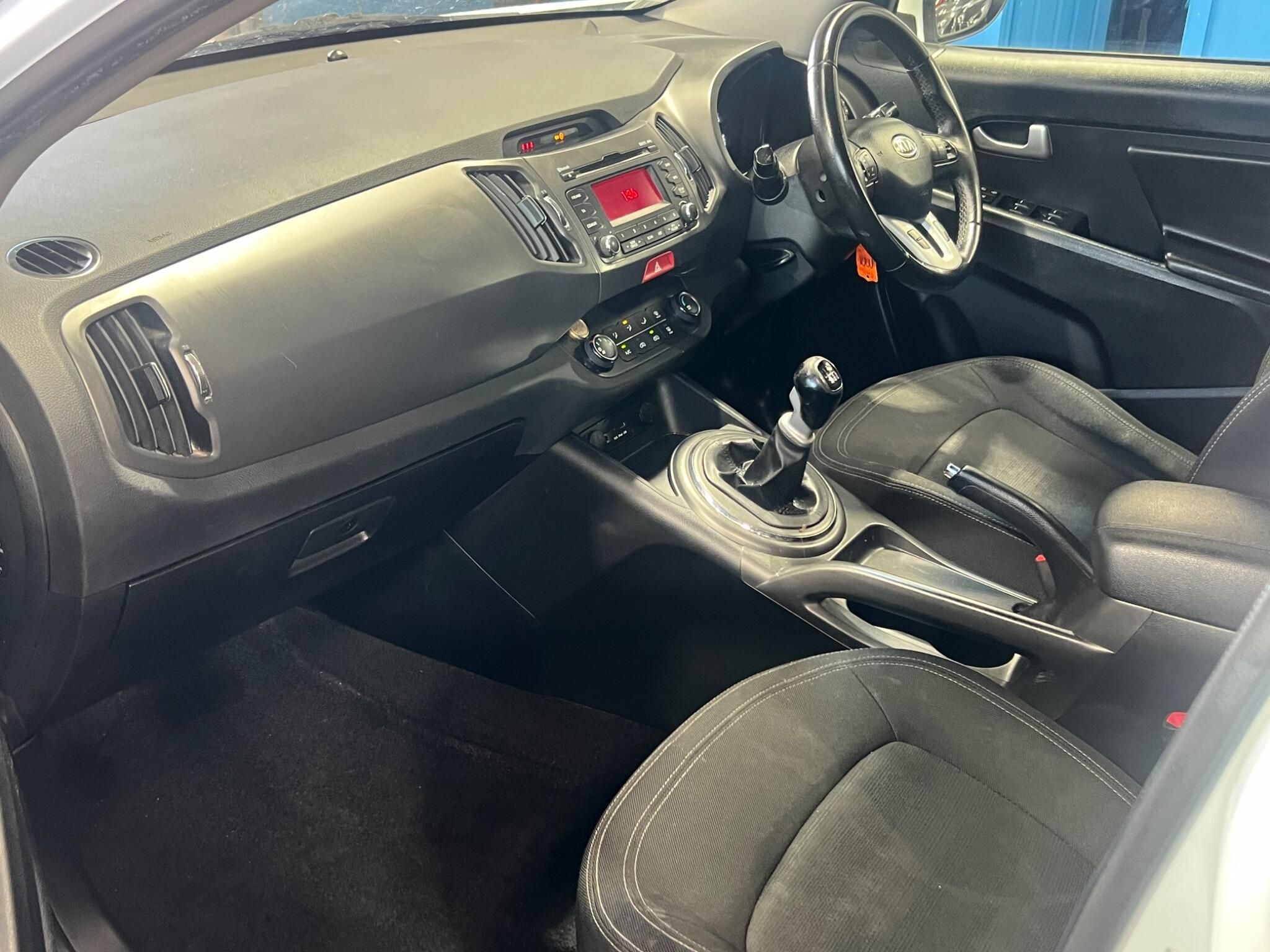 Kia Sportage - Image 23