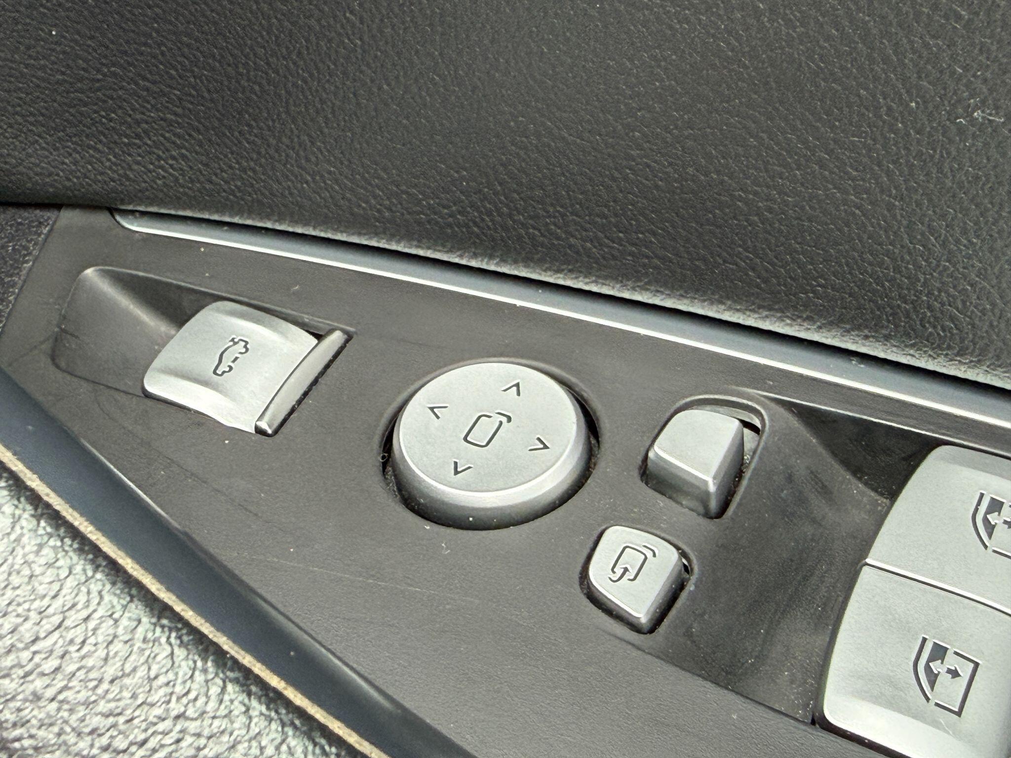 BMW X3 - Image 88