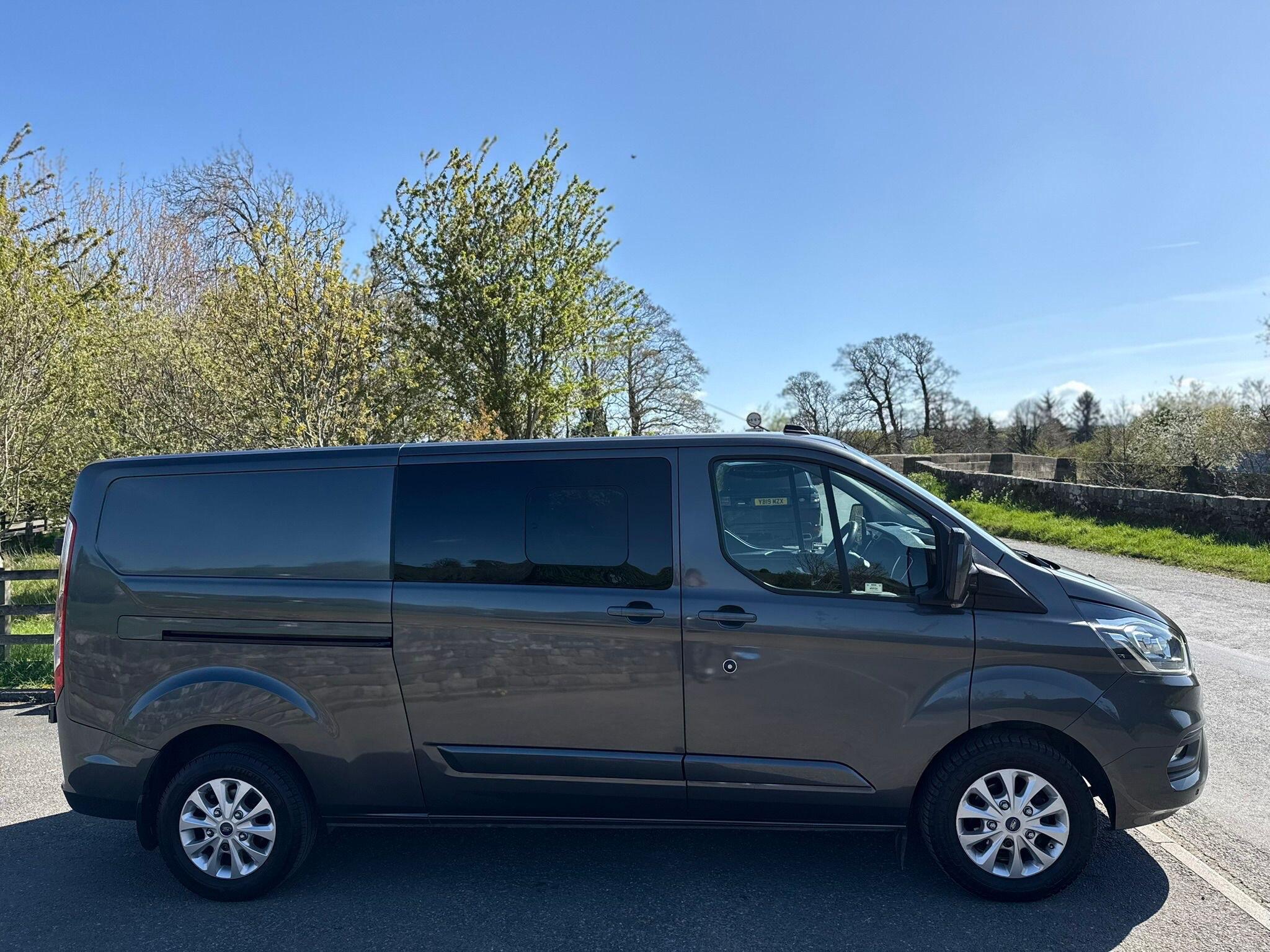Ford Transit Custom - Image 2