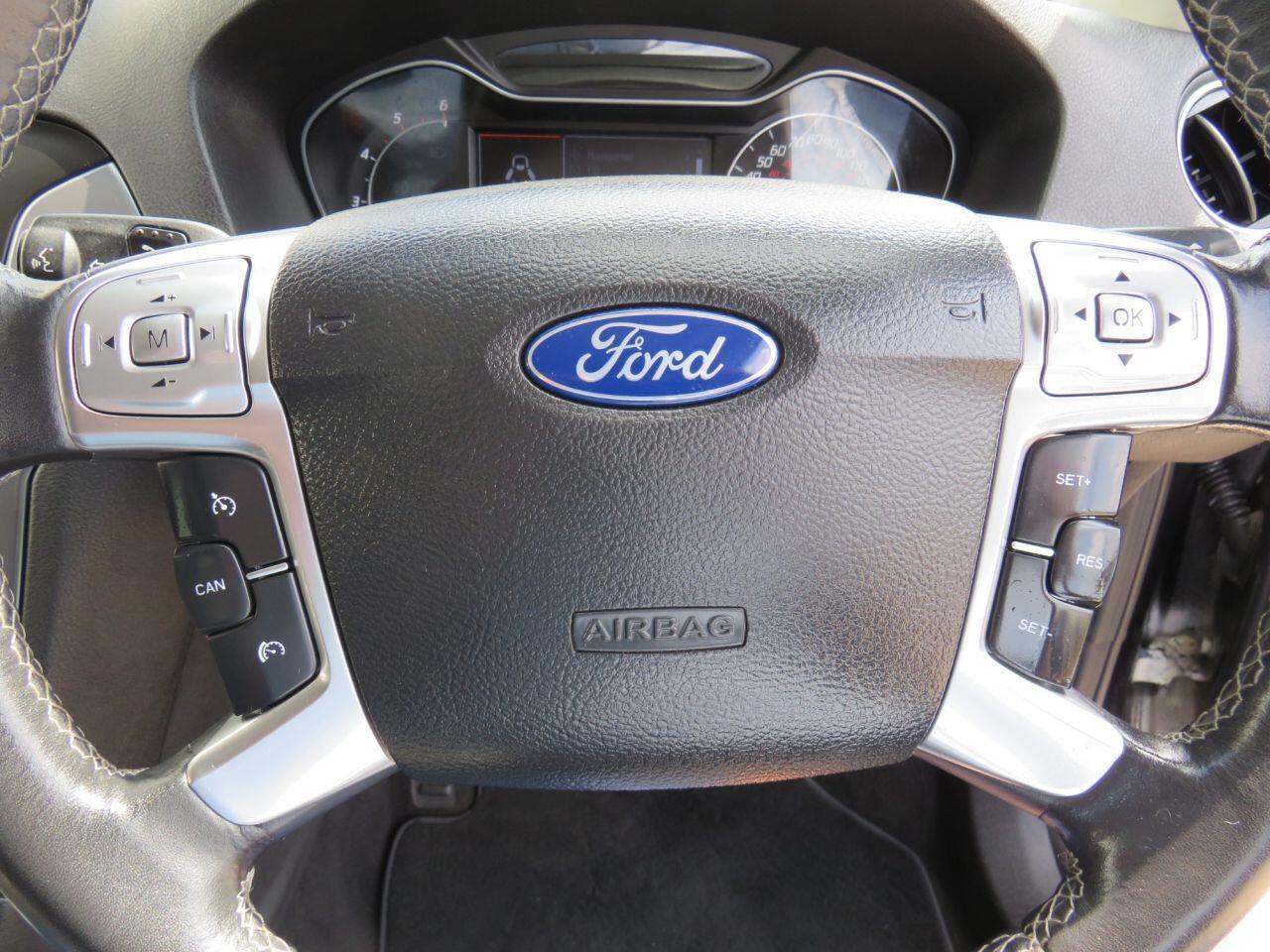 Ford Mondeo - Image 17