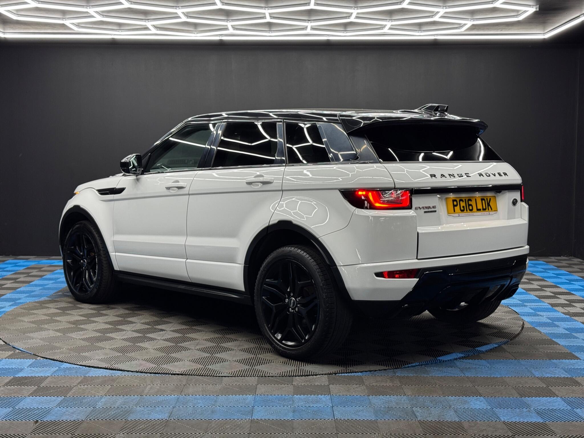 Land Rover Range Rover Evoque - Image 7