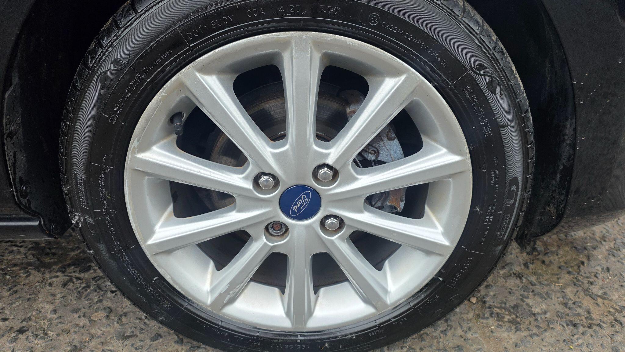Ford Fiesta - Image 53