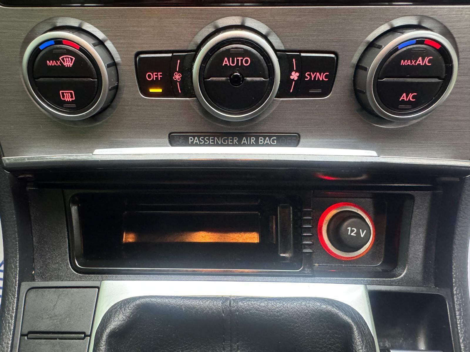 Volkswagen Passat - Image 52