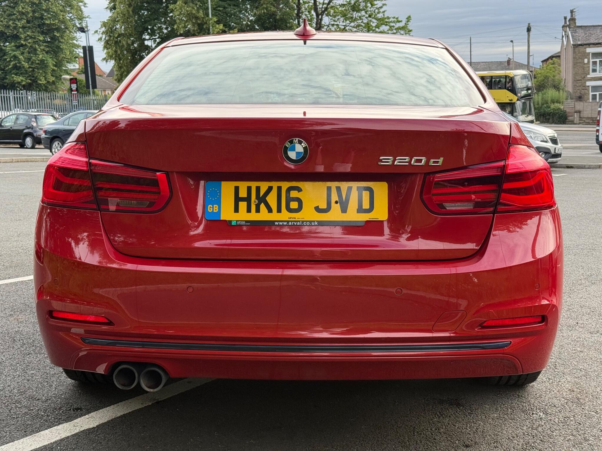 BMW 3 Series - Image 4