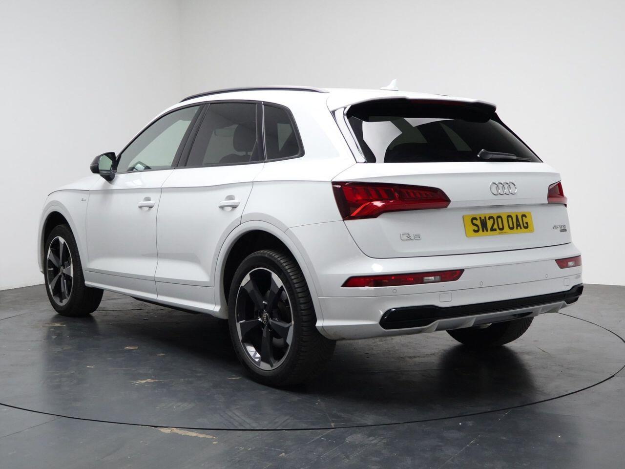 Audi Q5 - Image 9
