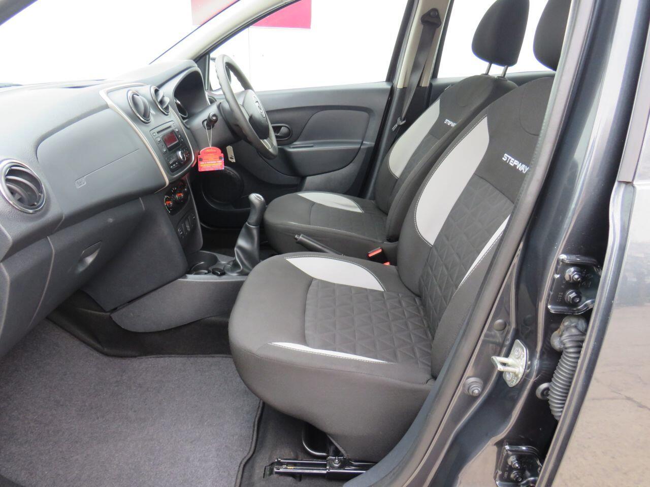 Dacia Sandero Stepway - Image 9