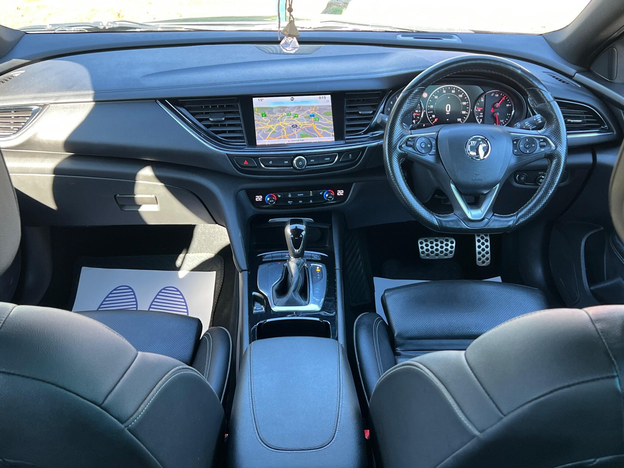 Vauxhall Insignia - Image 15