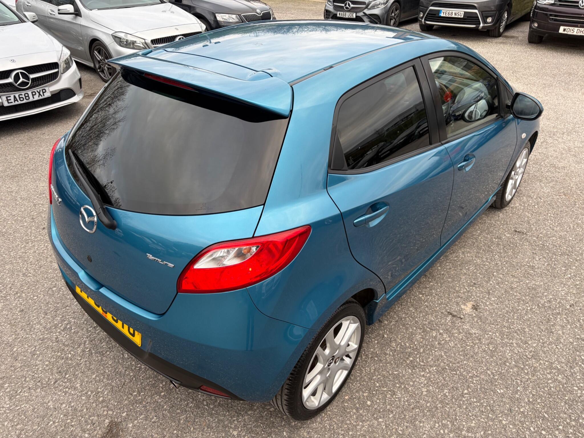 Mazda MAZDA2 - Image 14