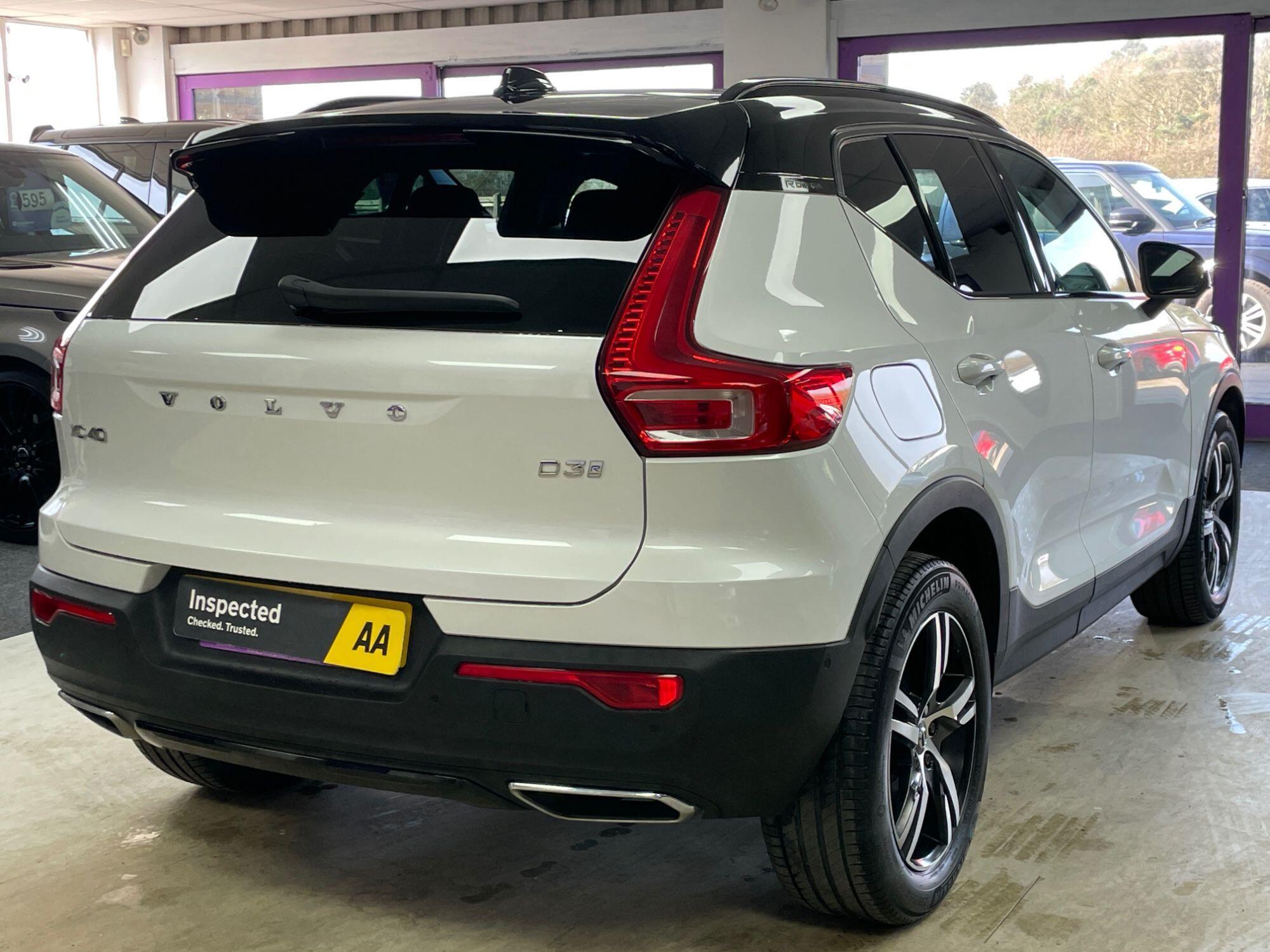 Volvo XC40 - Image 15