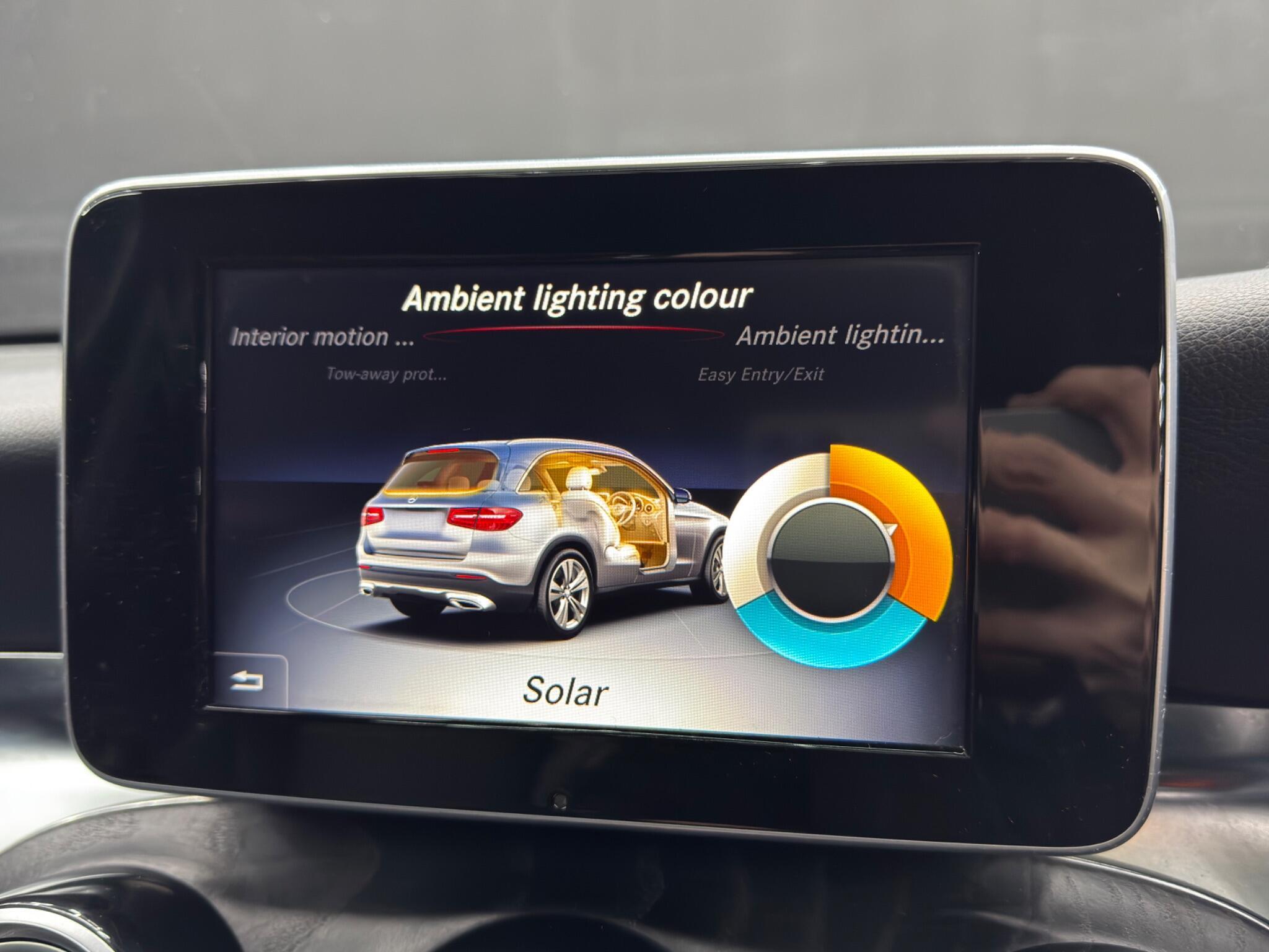 Mercedes GLC - Image 33