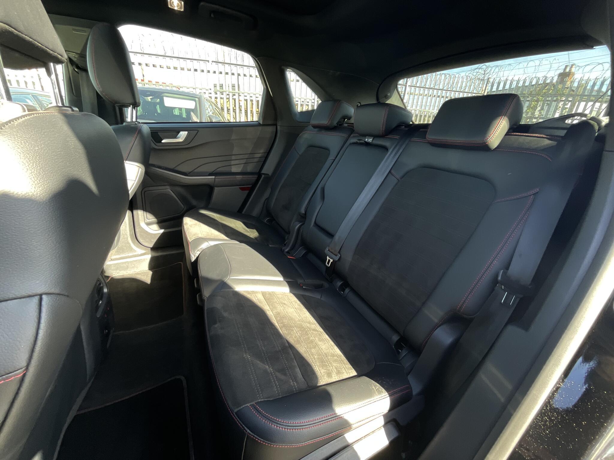 Ford Kuga - Image 14