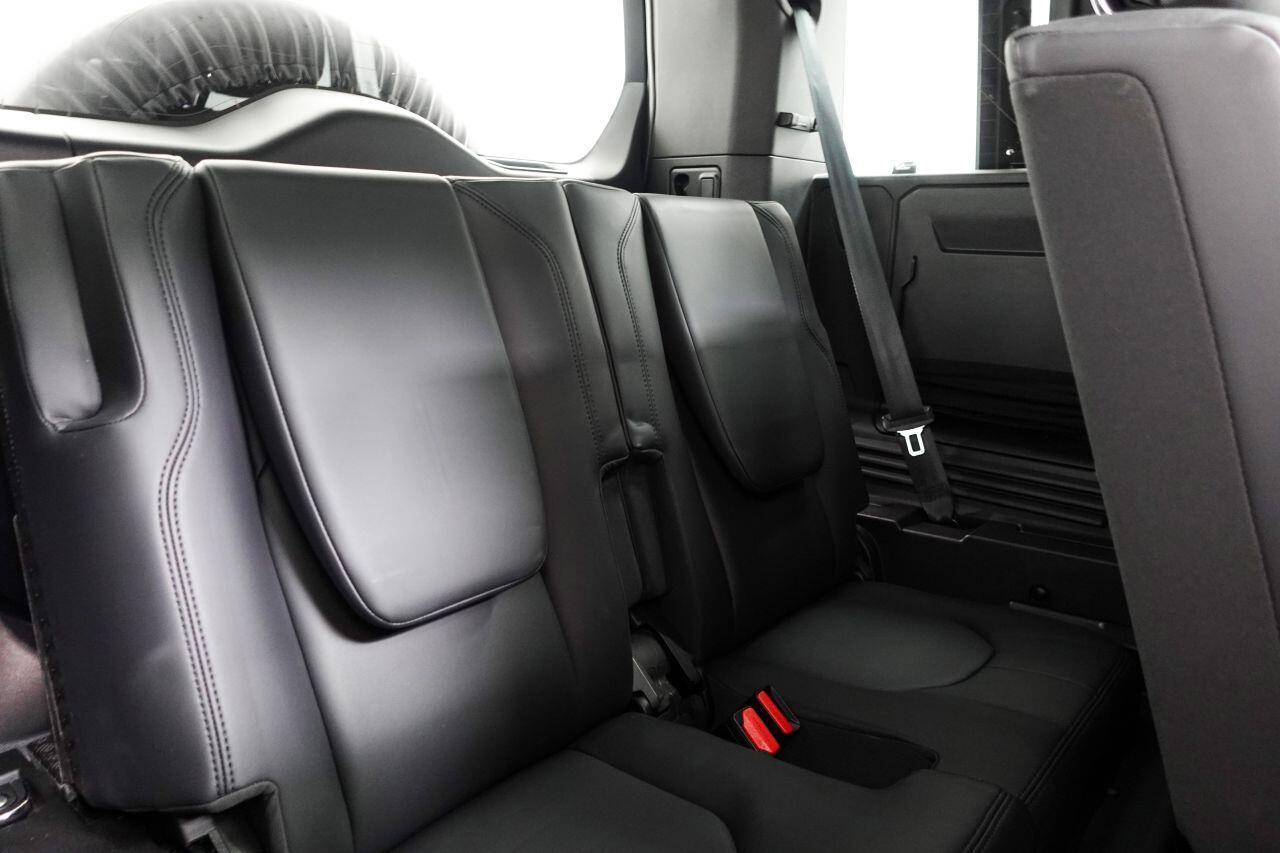 Land Rover Defender 110 - Image 24