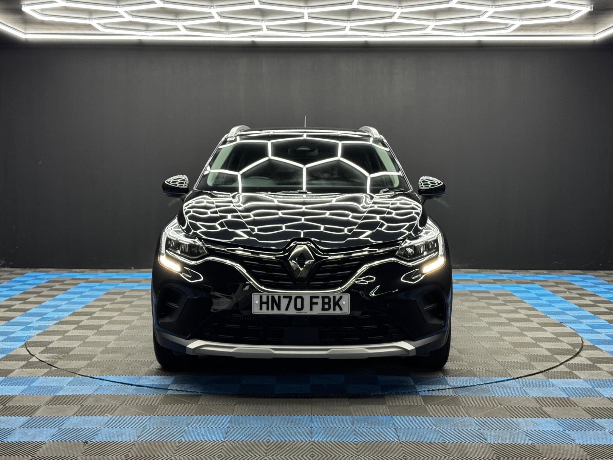 Renault Captur - Image 2