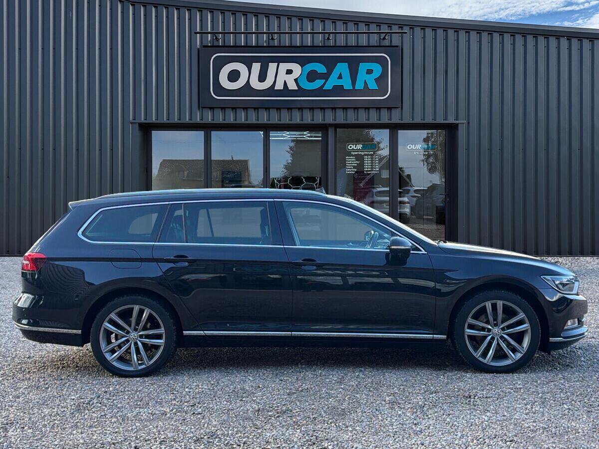 Volkswagen Passat - Image 2