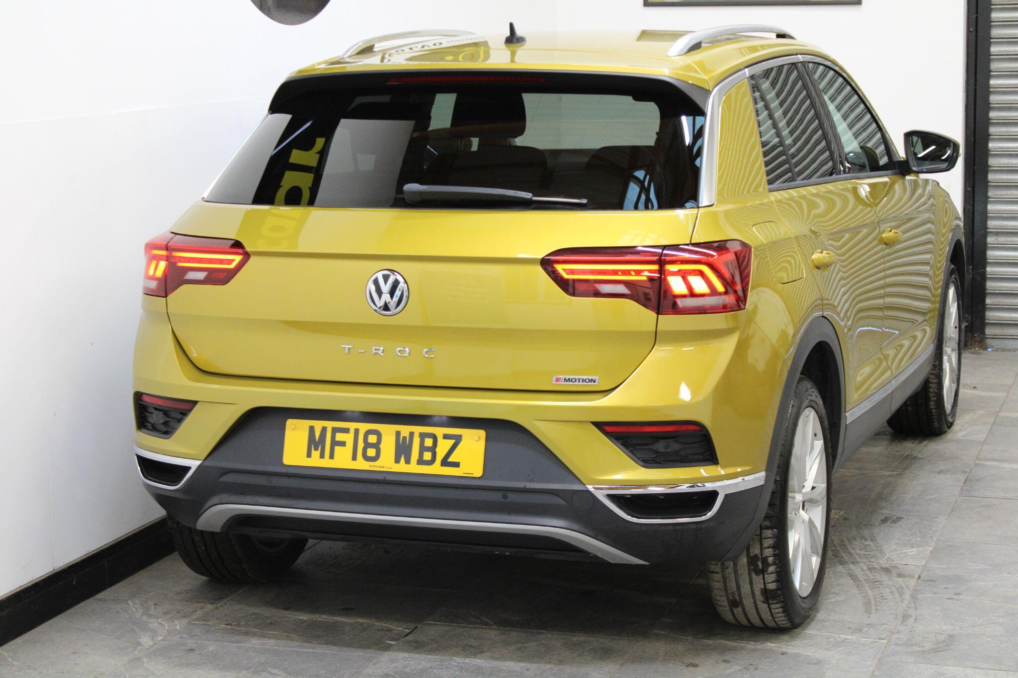 Volkswagen T-Roc - Image 13