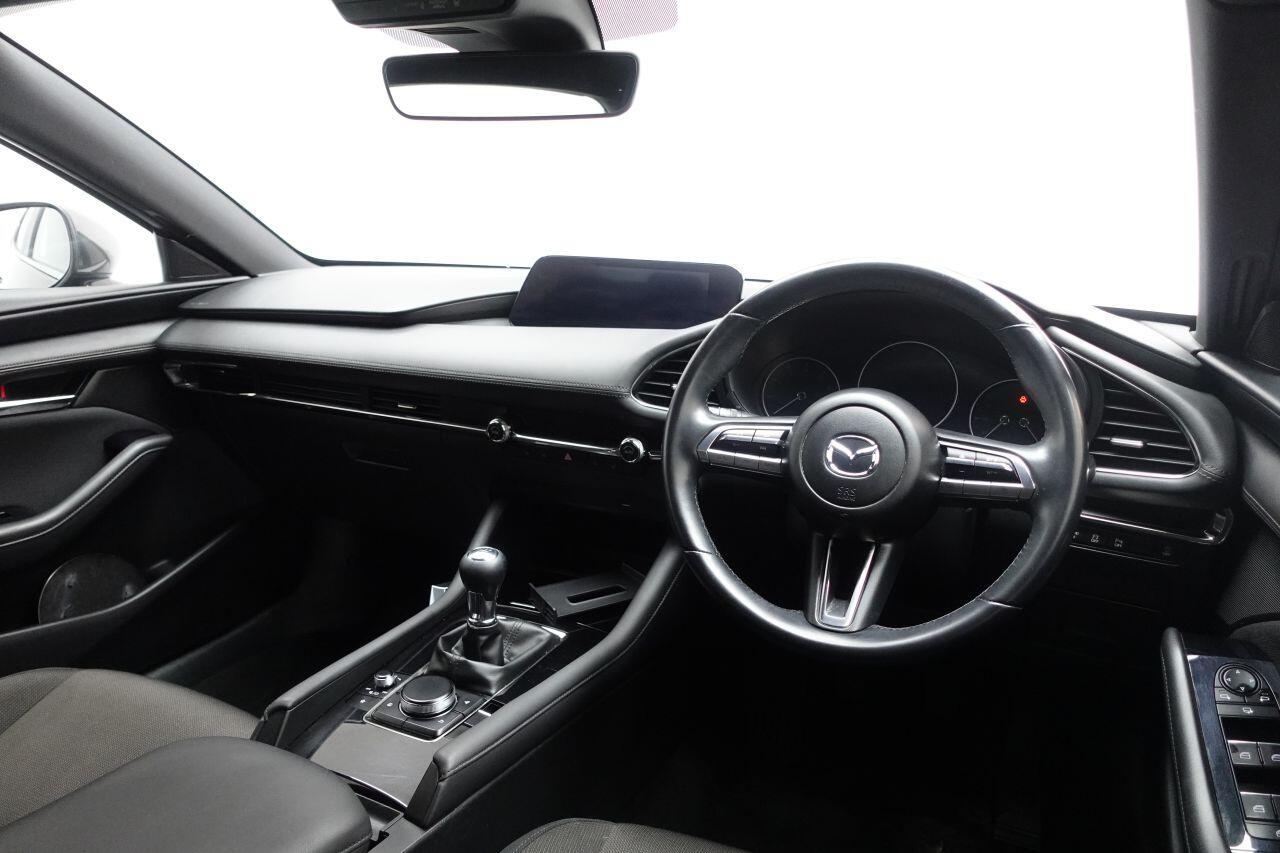 Mazda MAZDA3 - Image 15