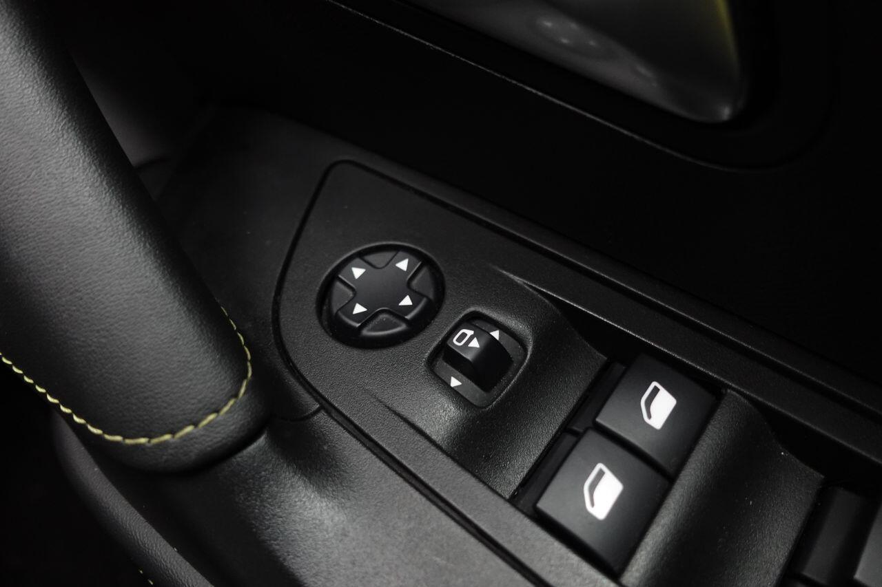 Peugeot E-2008 - Image 50
