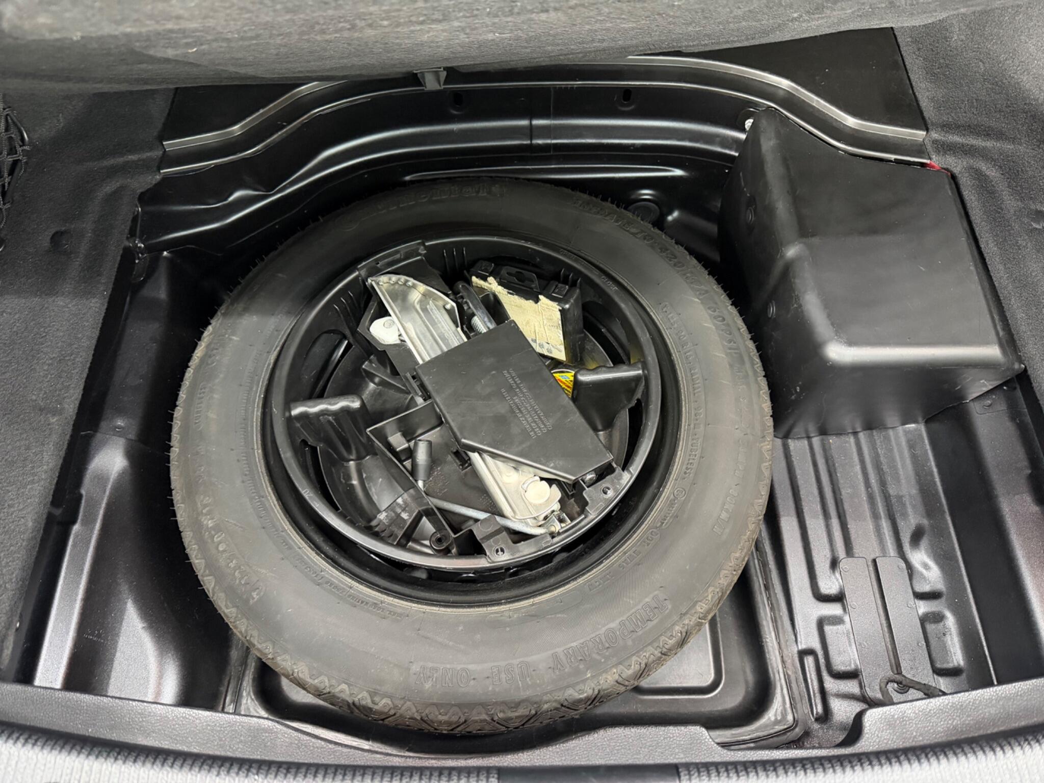 Mercedes C Class - Image 14