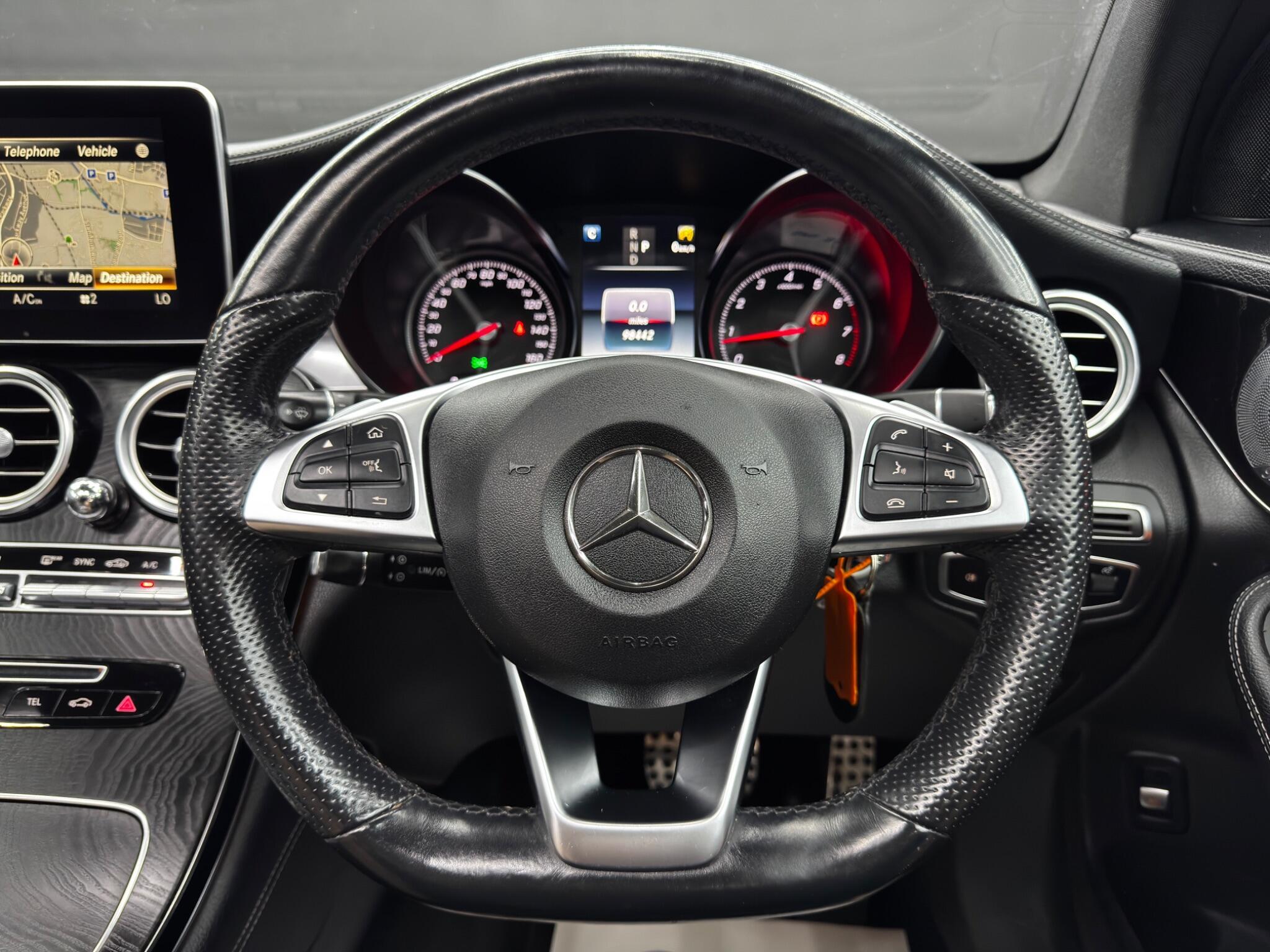 Mercedes GLC - Image 19