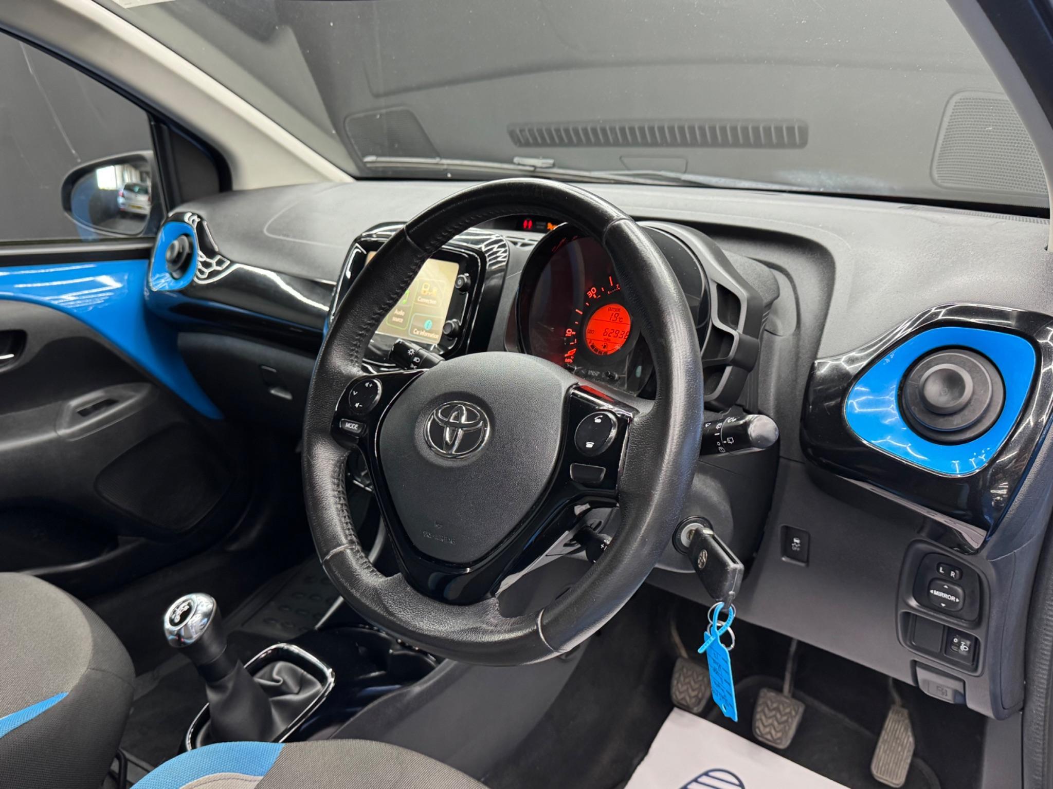 Toyota Aygo - Image 9