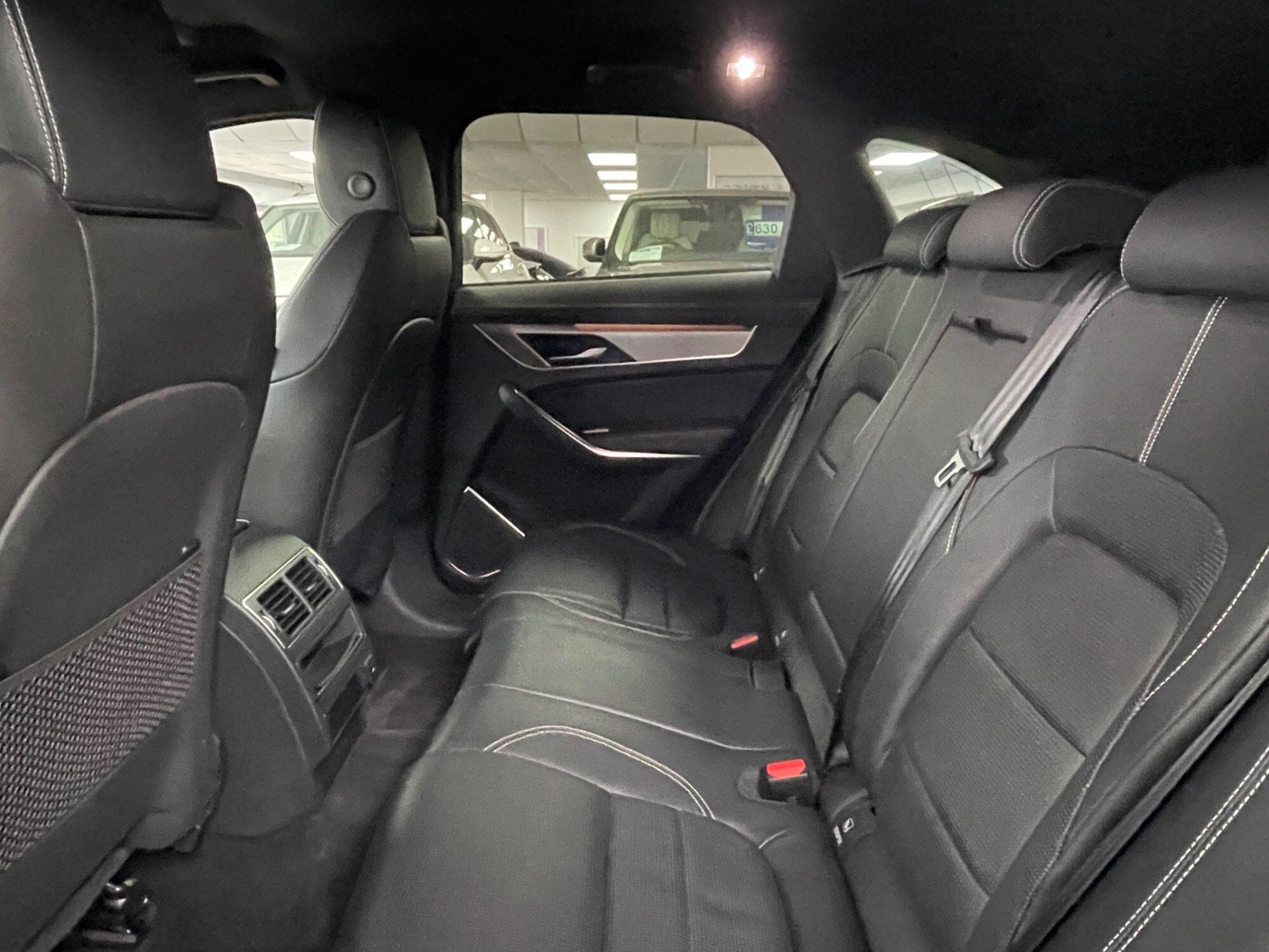 Jaguar F-Pace - Image 29