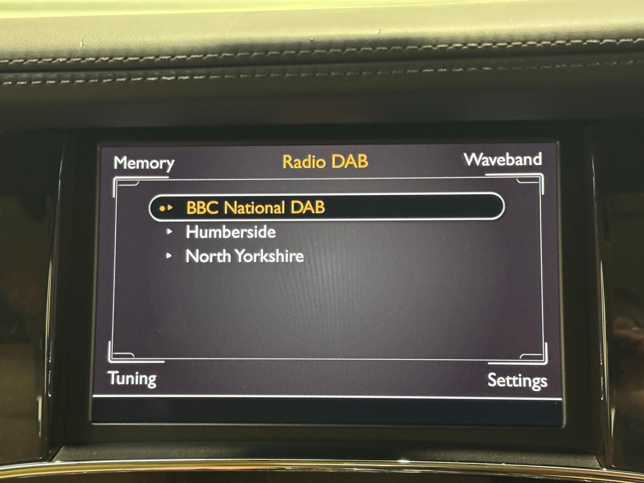 Bentley Mulsanne - Image 38